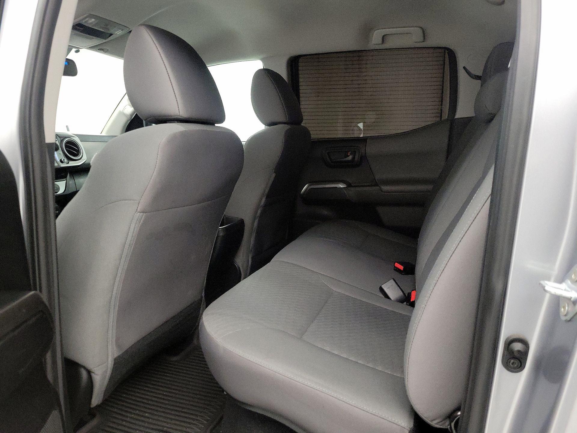 Thumbnail: 2021 Toyota Tacoma - 19