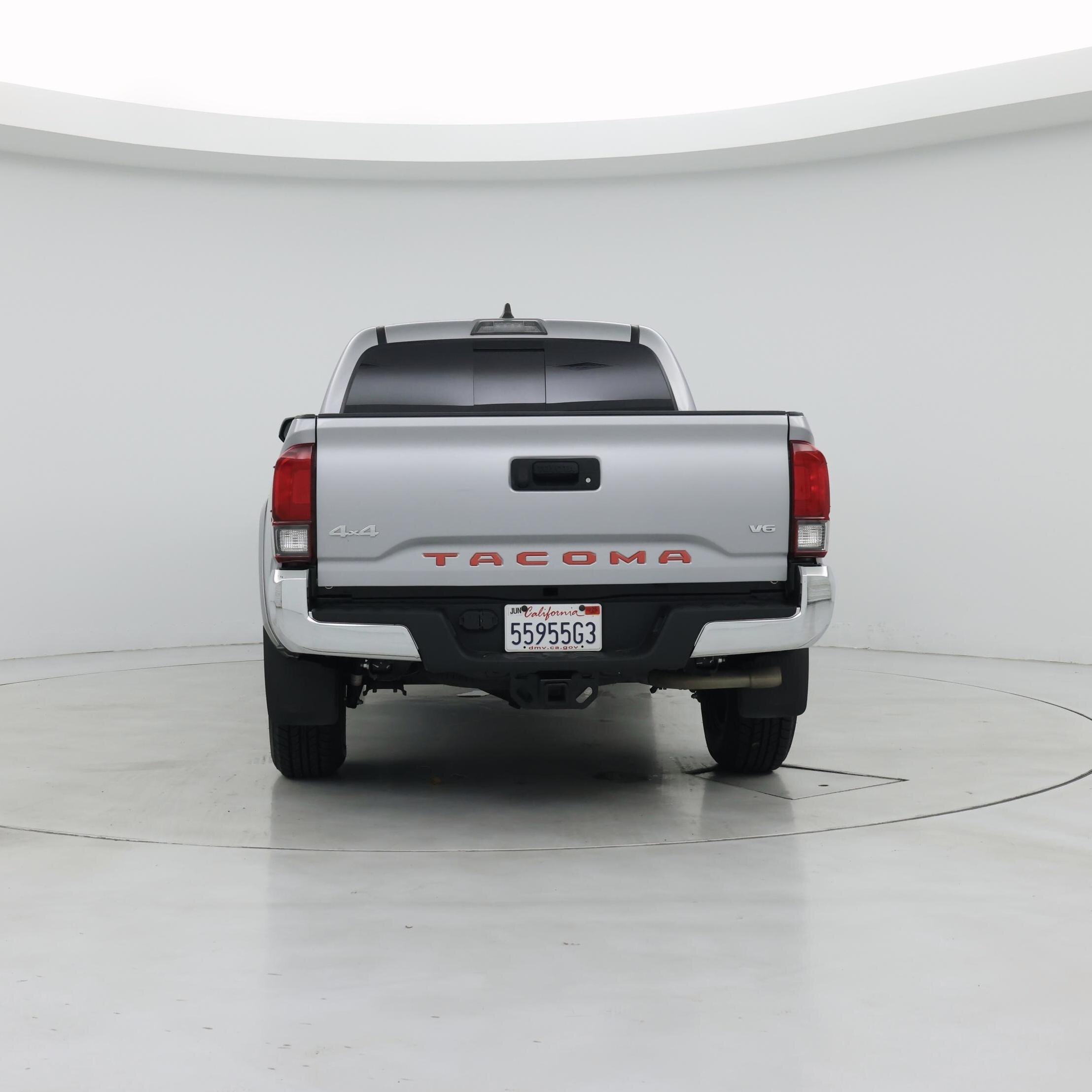 Thumbnail: 2021 Toyota Tacoma - 6