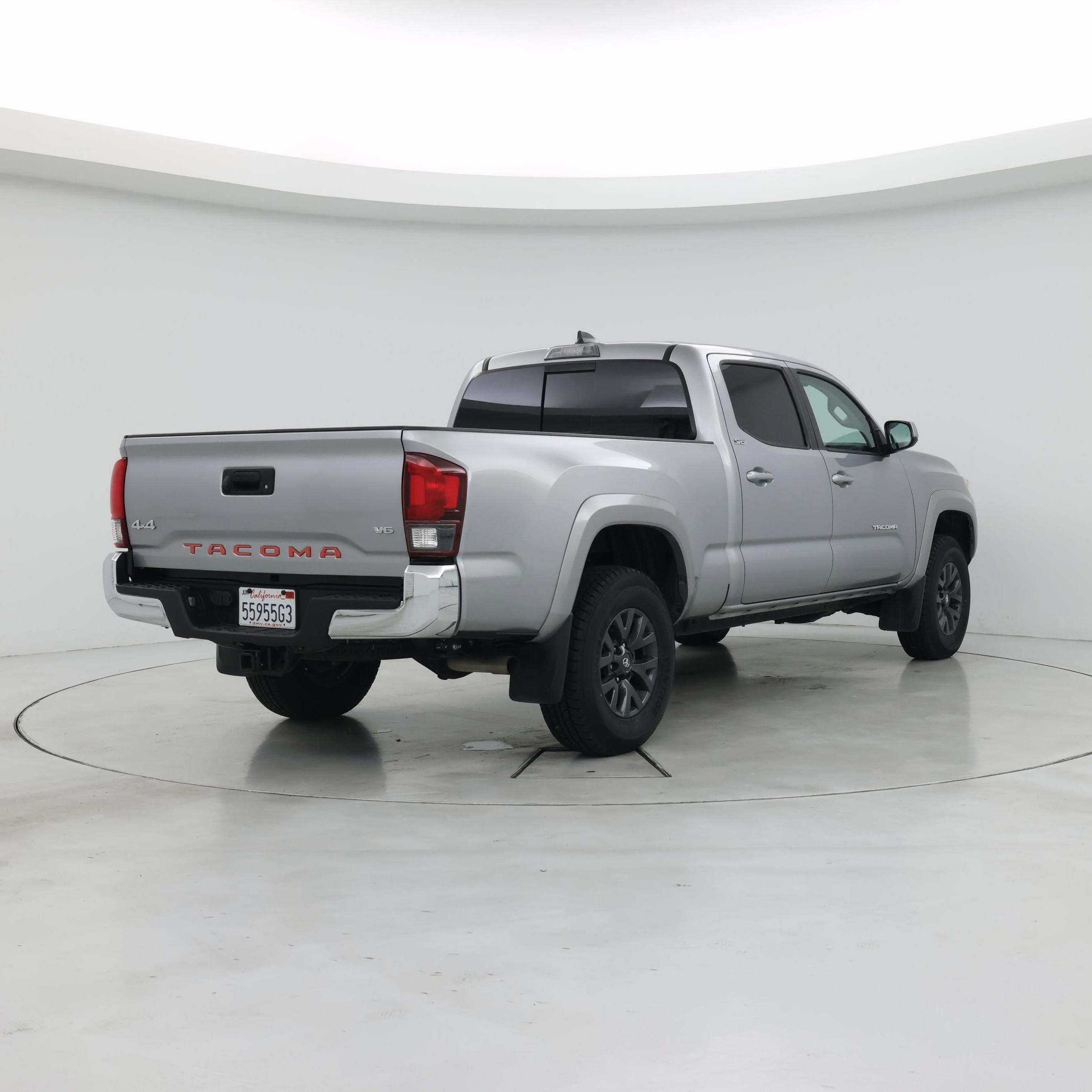 Thumbnail: 2021 Toyota Tacoma - 8