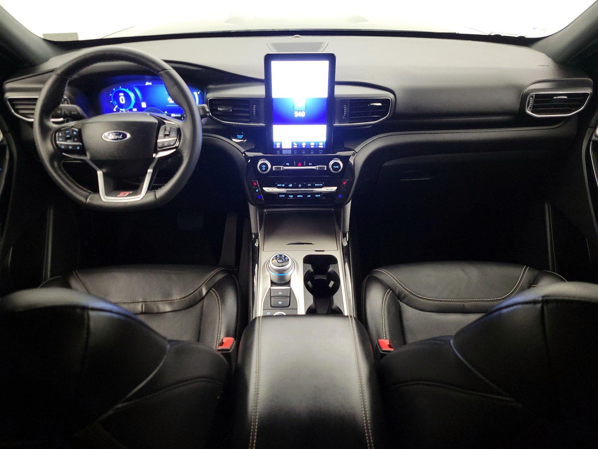 Thumbnail: 2023 Ford Explorer - 9