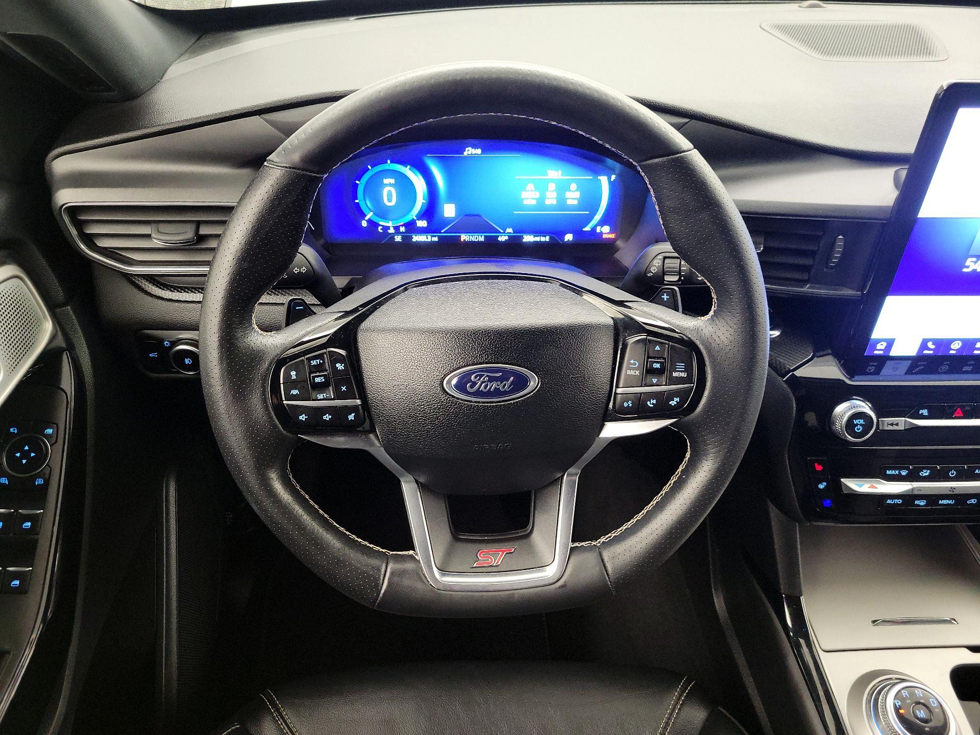 Thumbnail: 2023 Ford Explorer - 10