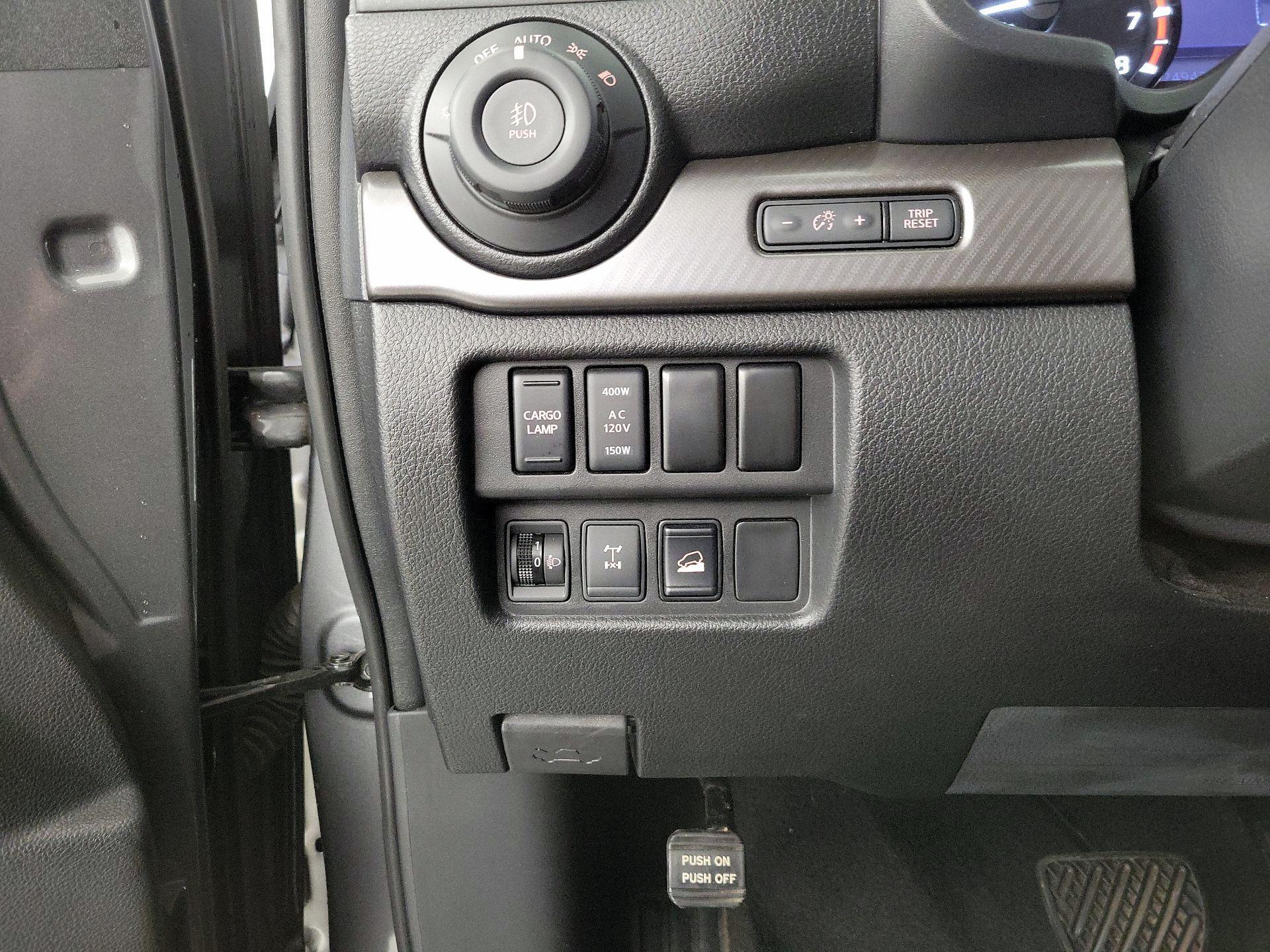 Thumbnail: 2021 Nissan Titan - 13