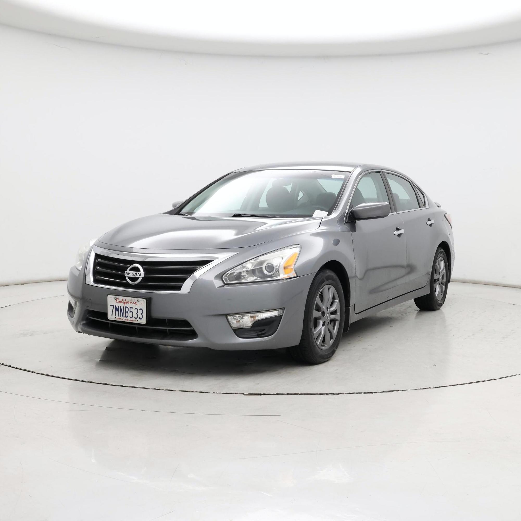 Thumbnail: 2015 Nissan Altima - 4
