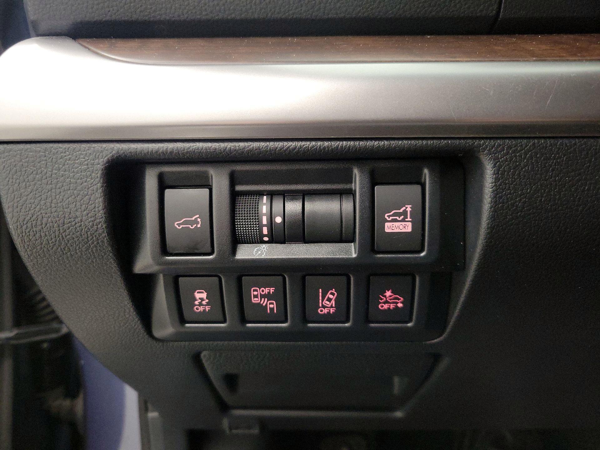 Thumbnail: 2018 Subaru Outback - 13