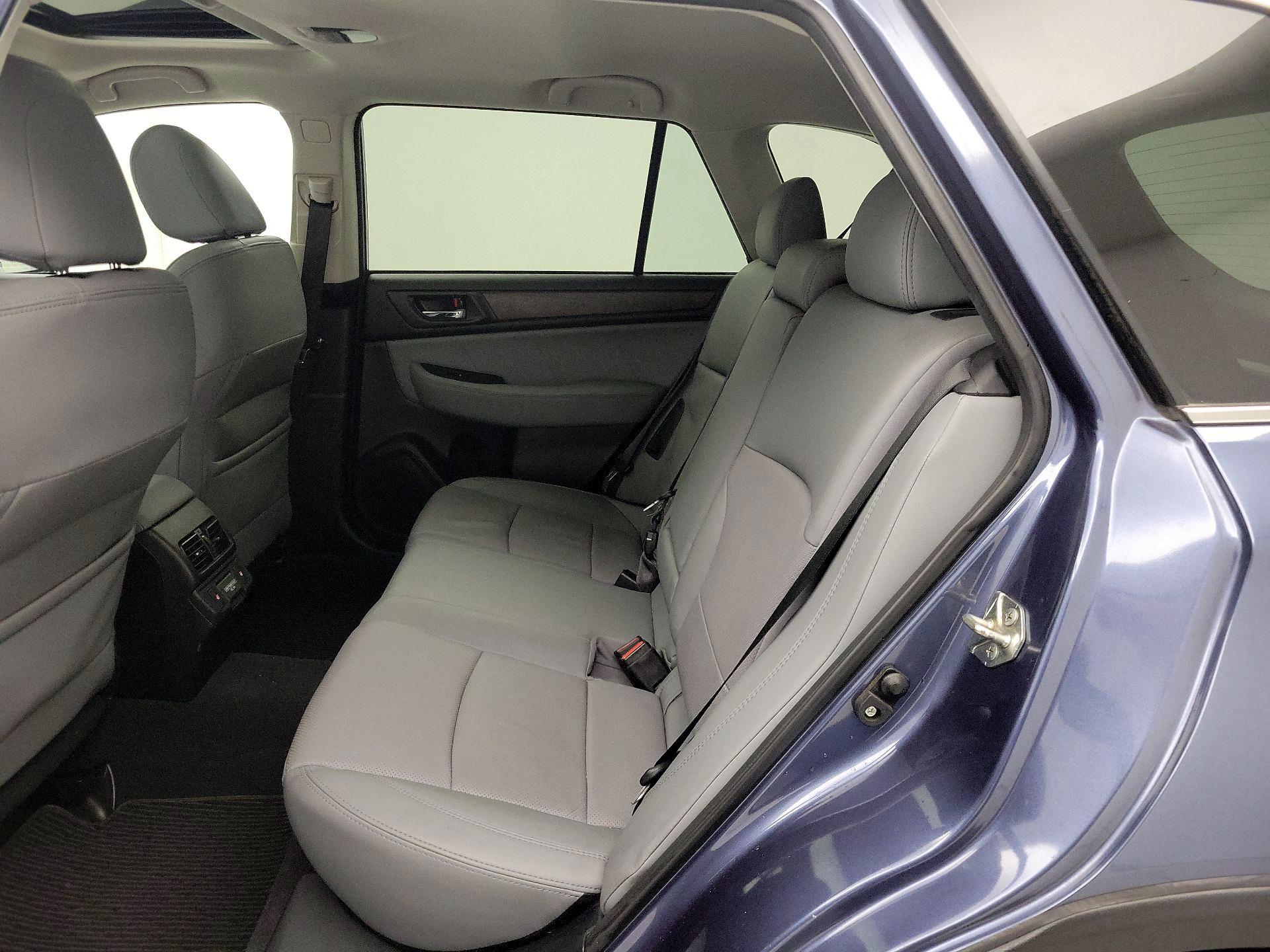 Thumbnail: 2018 Subaru Outback - 20