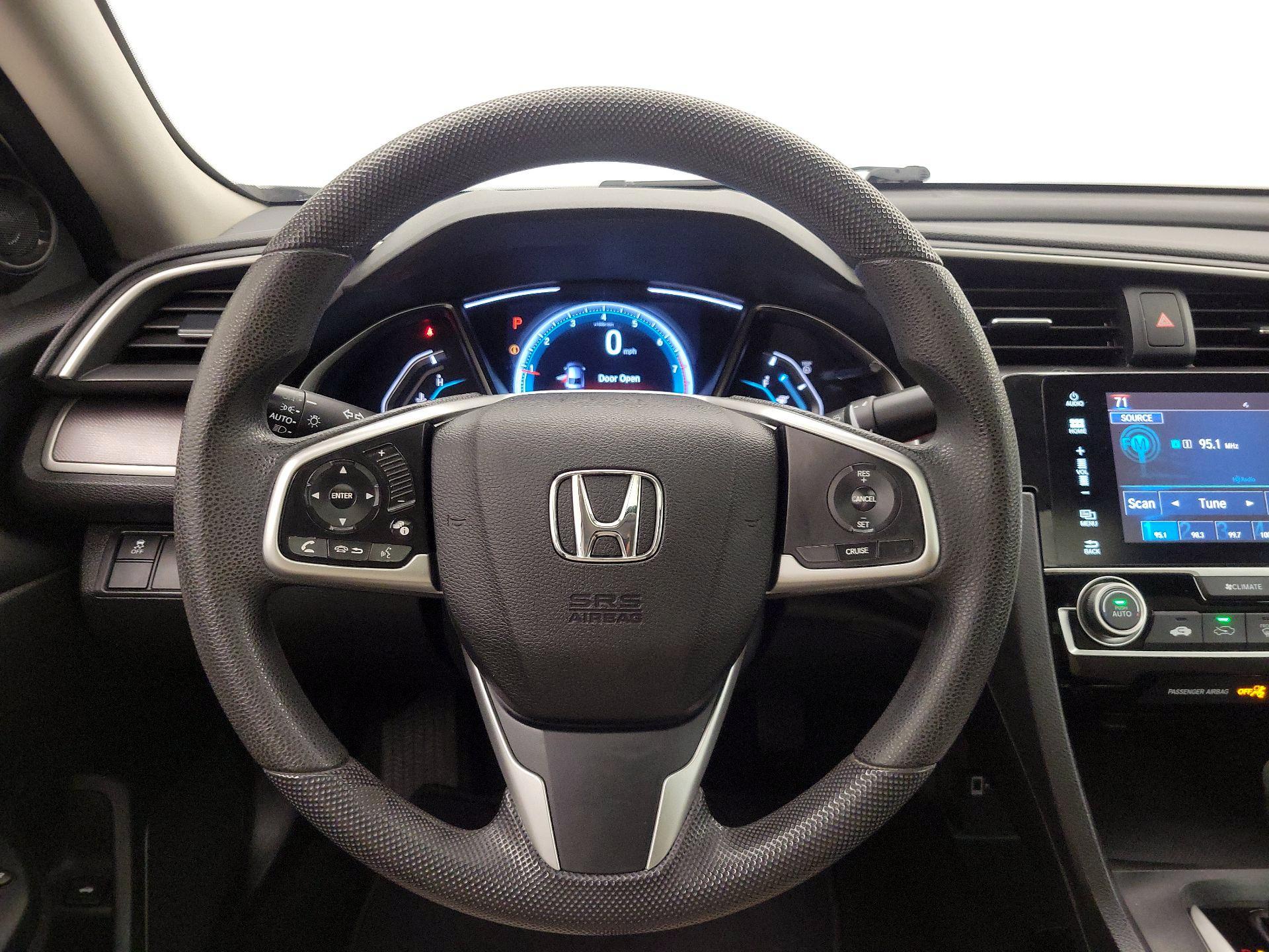 Thumbnail: 2017 Honda Civic - 10