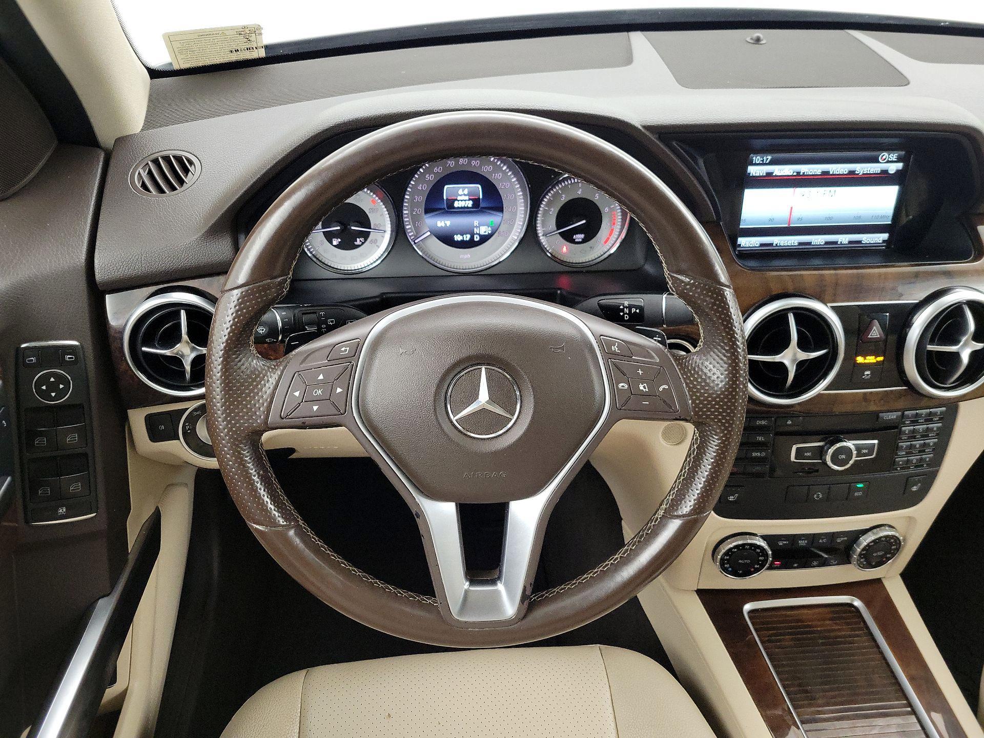 Thumbnail: 2015 Mercedes-Benz GLK - 10