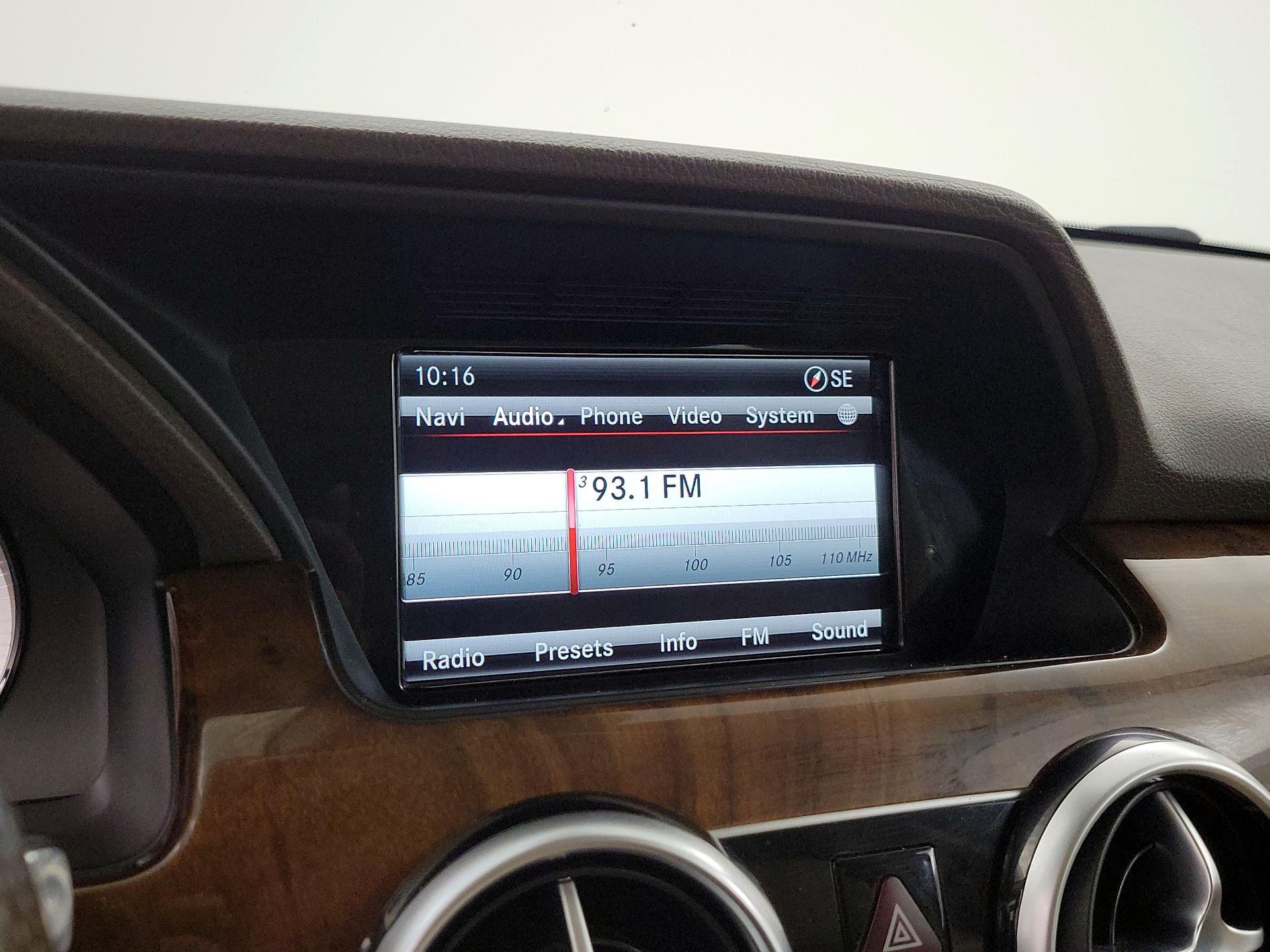 Thumbnail: 2015 Mercedes-Benz GLK - 14