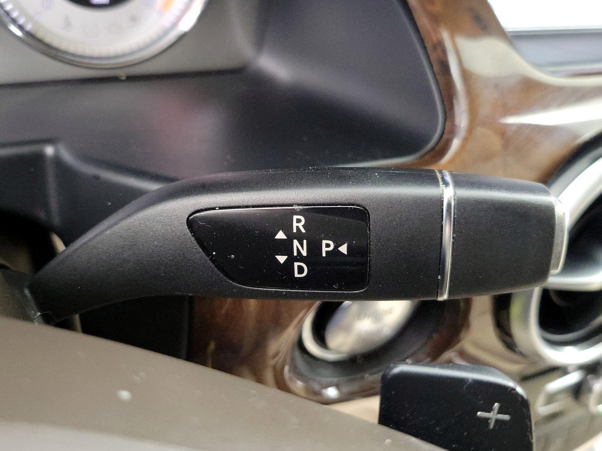 Thumbnail: 2015 Mercedes-Benz GLK - 16