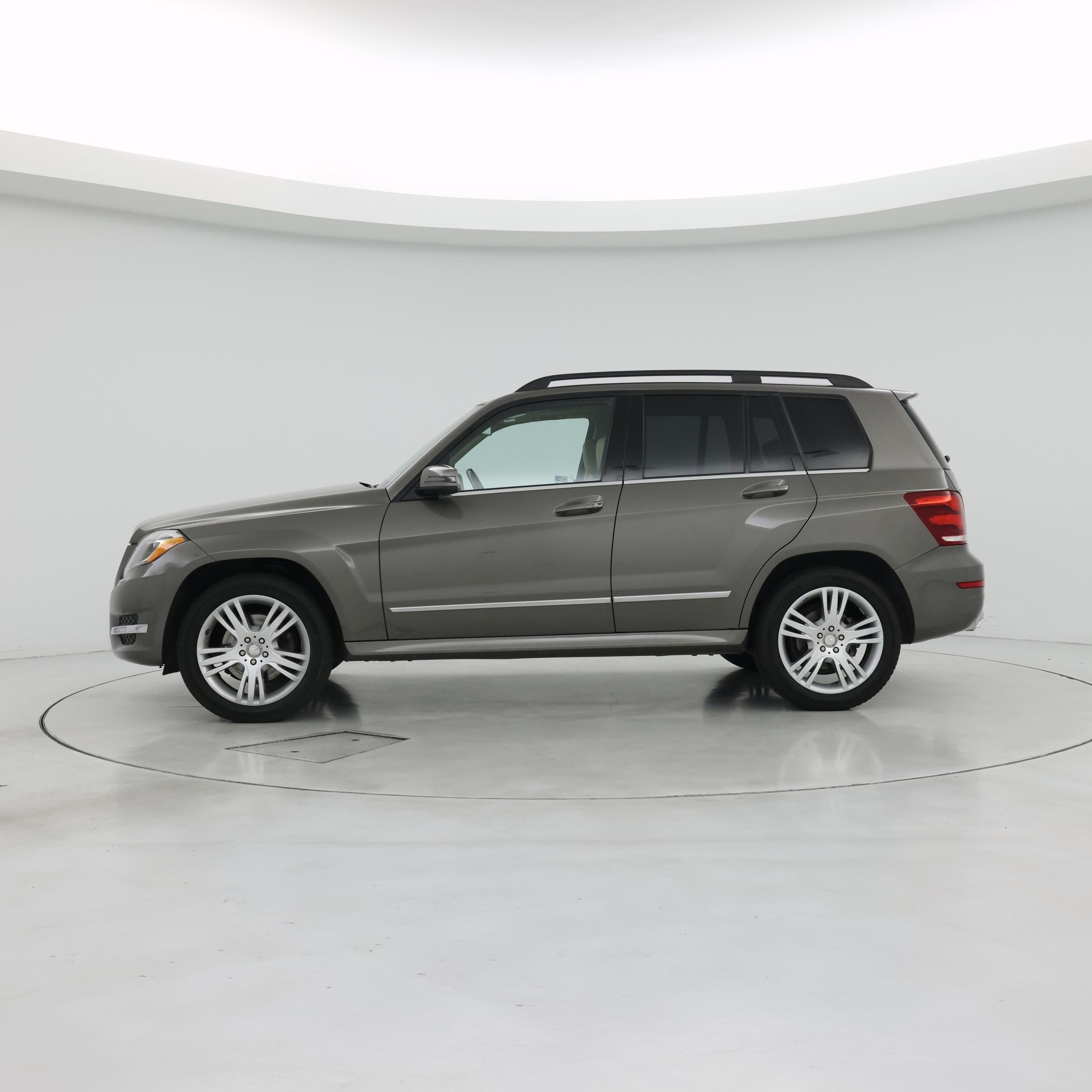 Thumbnail: 2015 Mercedes-Benz GLK - 3
