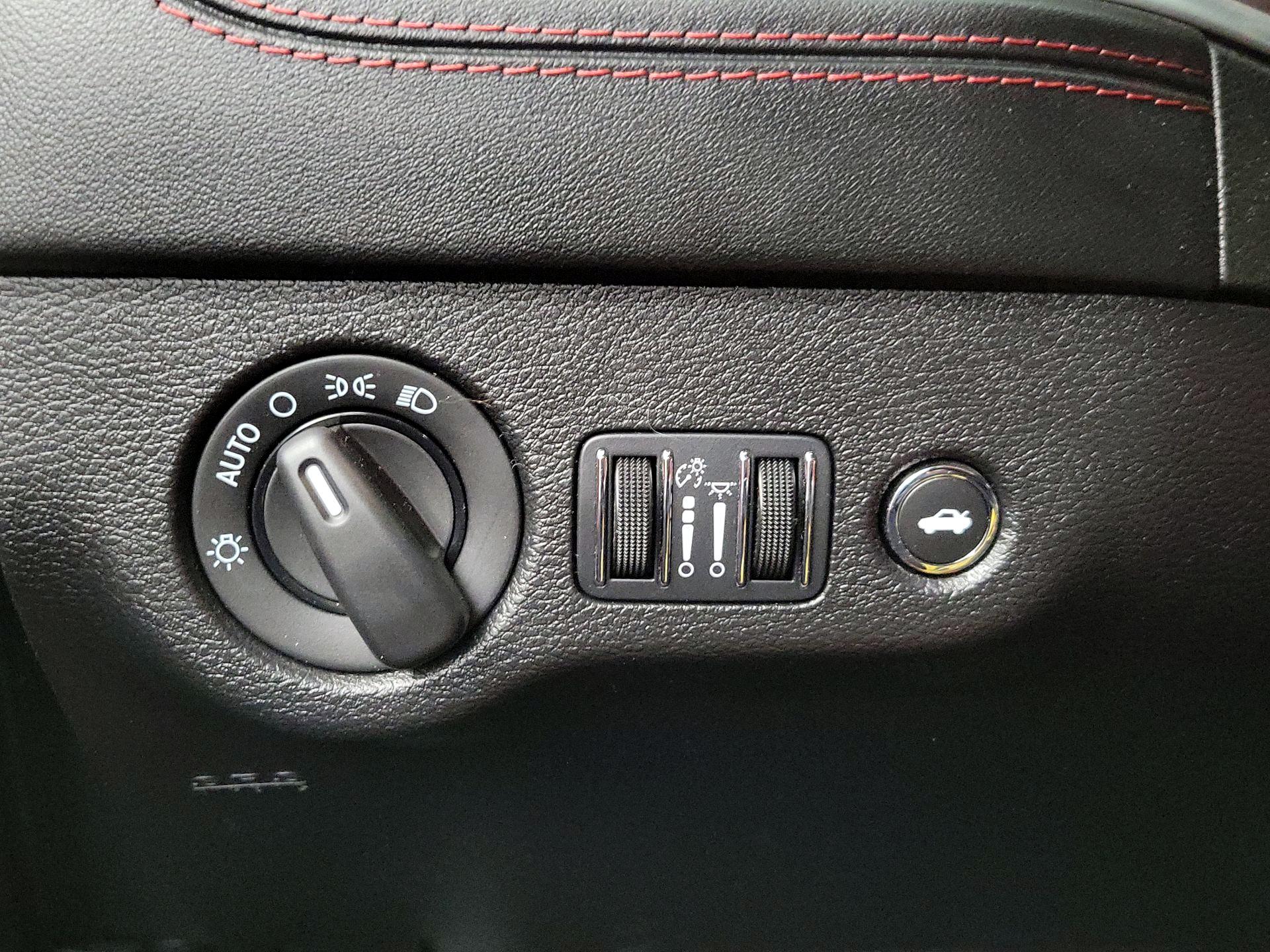 Thumbnail: 2022 Dodge Charger - 13