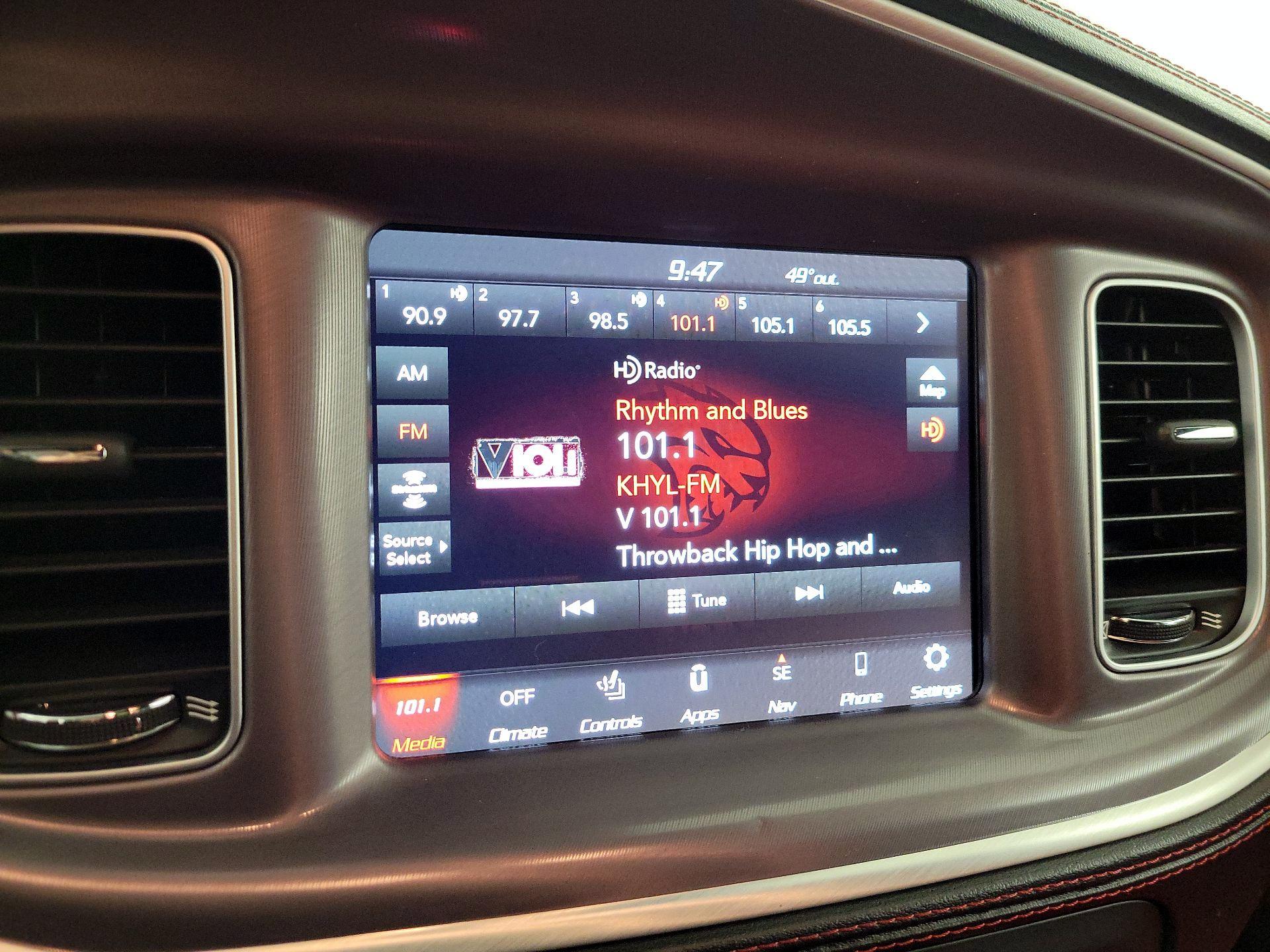 Thumbnail: 2022 Dodge Charger - 15