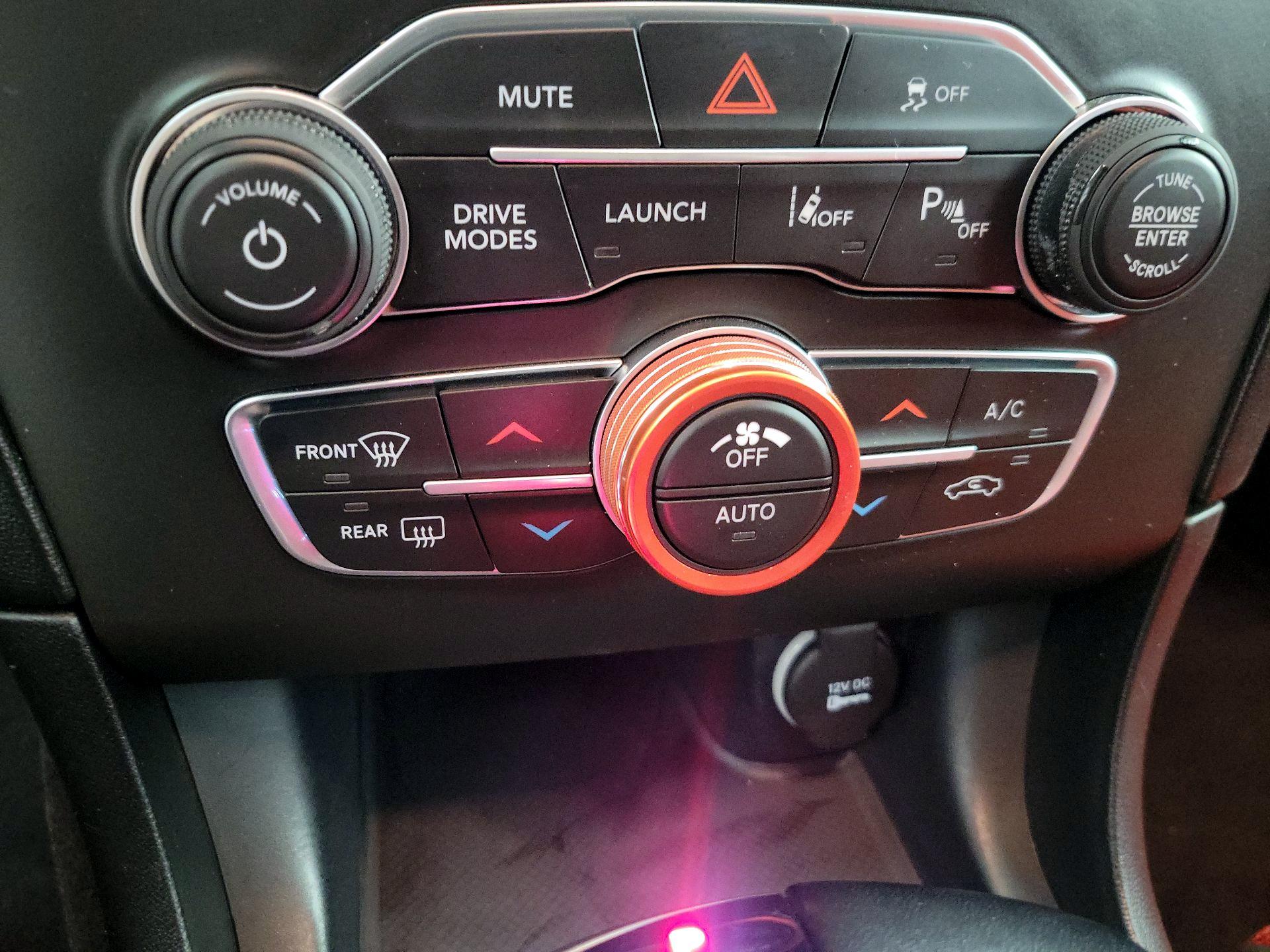 Thumbnail: 2022 Dodge Charger - 16