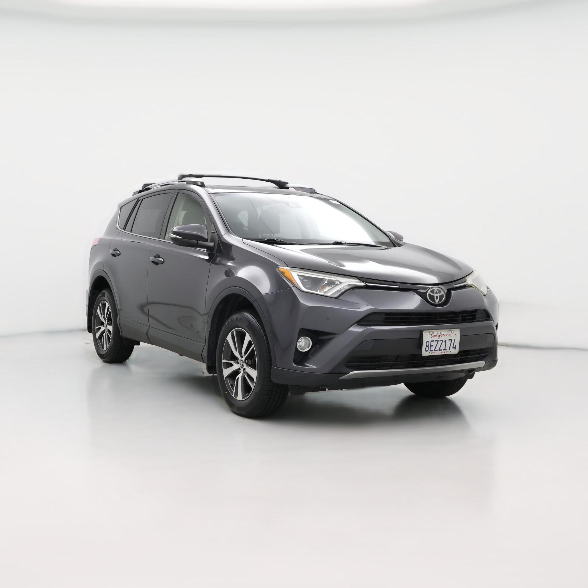 Thumbnail: 2018 Toyota RAV4 - 1