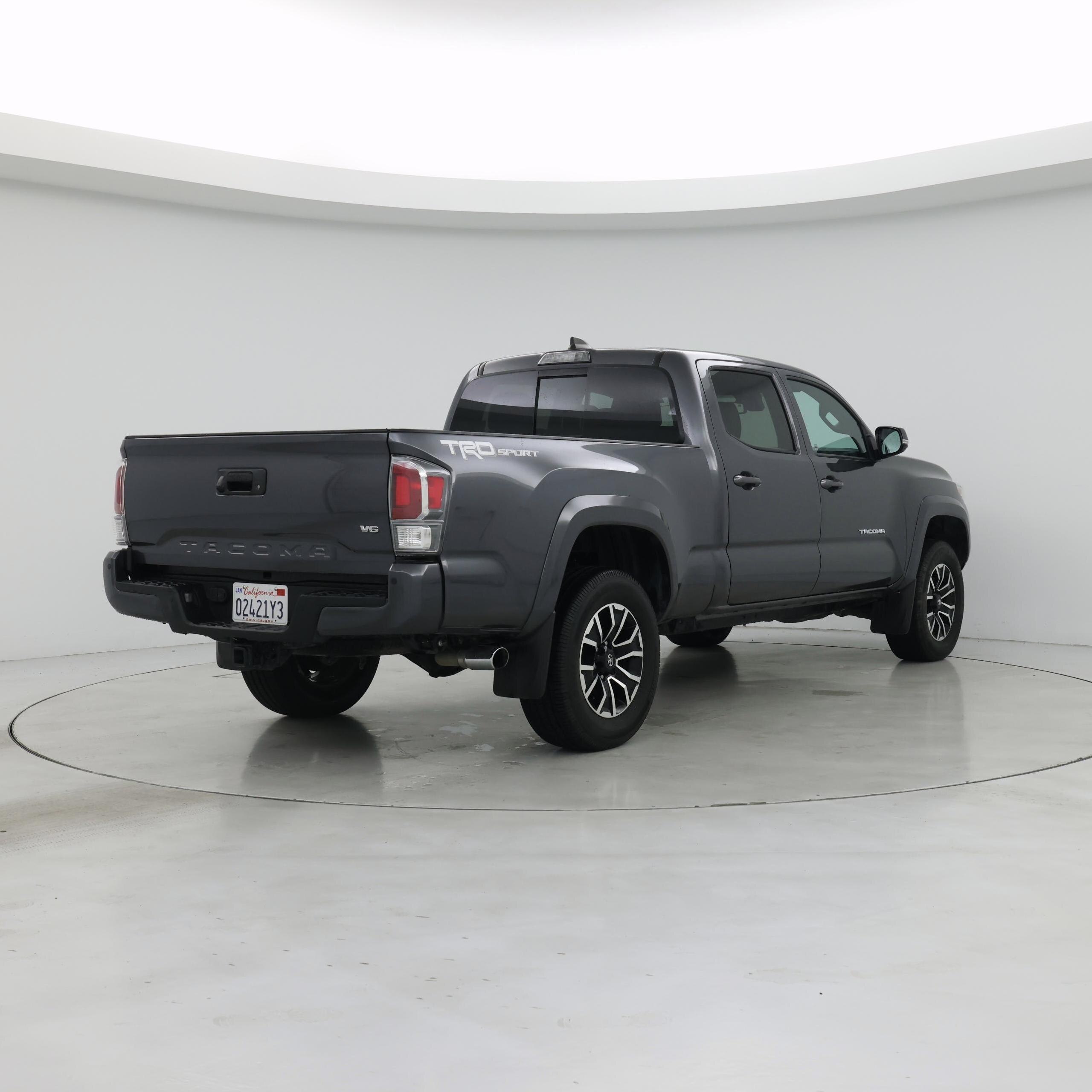 Thumbnail: 2021 Toyota Tacoma - 8