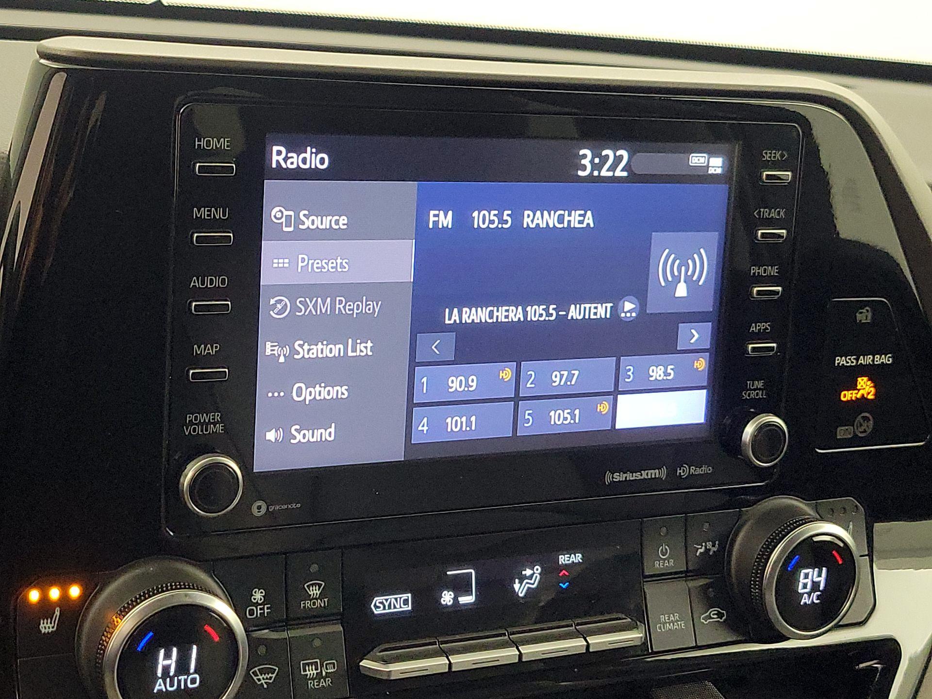 Thumbnail: 2022 Toyota Highlander - 15