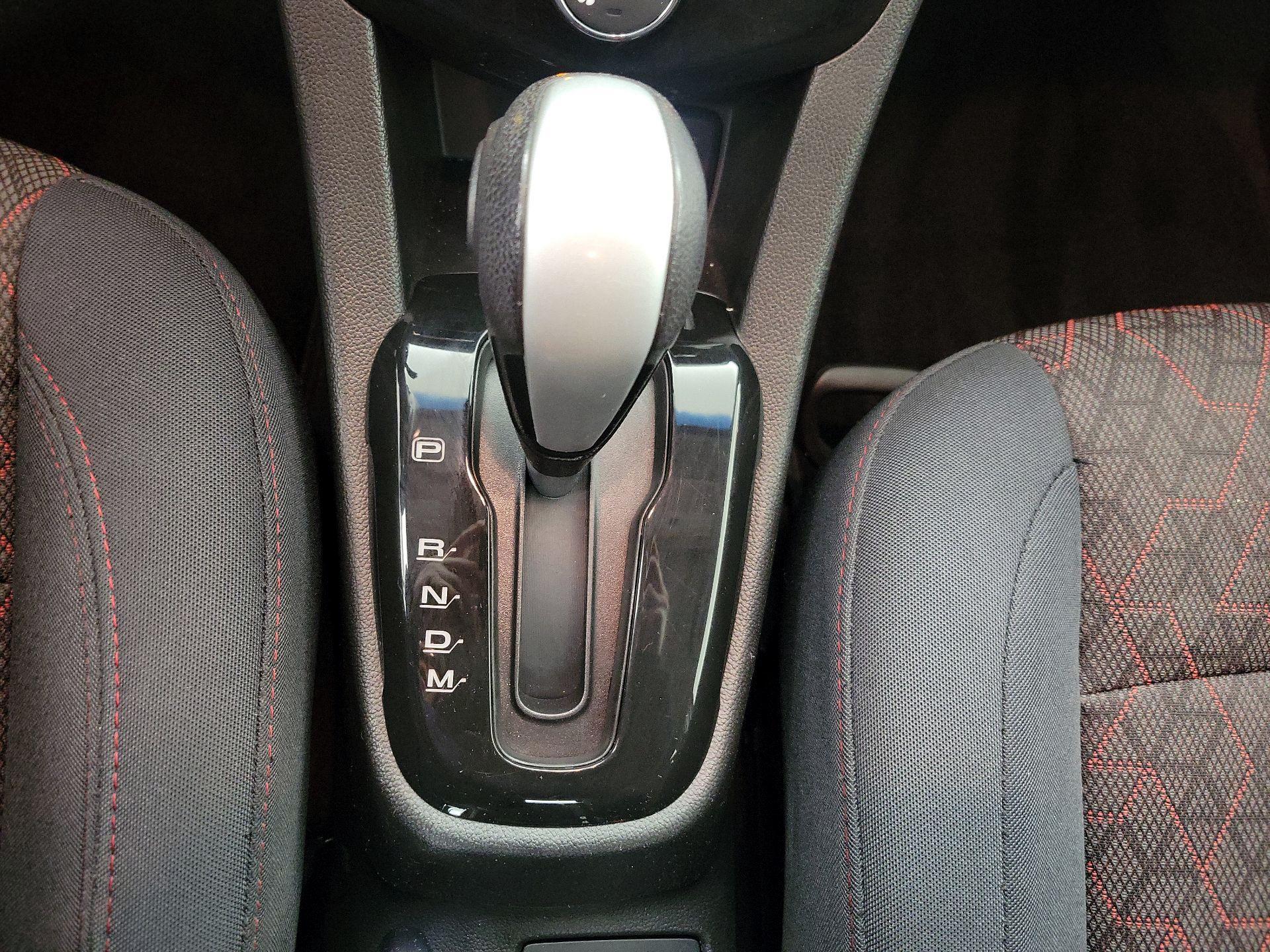 Thumbnail: 2017 Chevrolet Sonic - 16