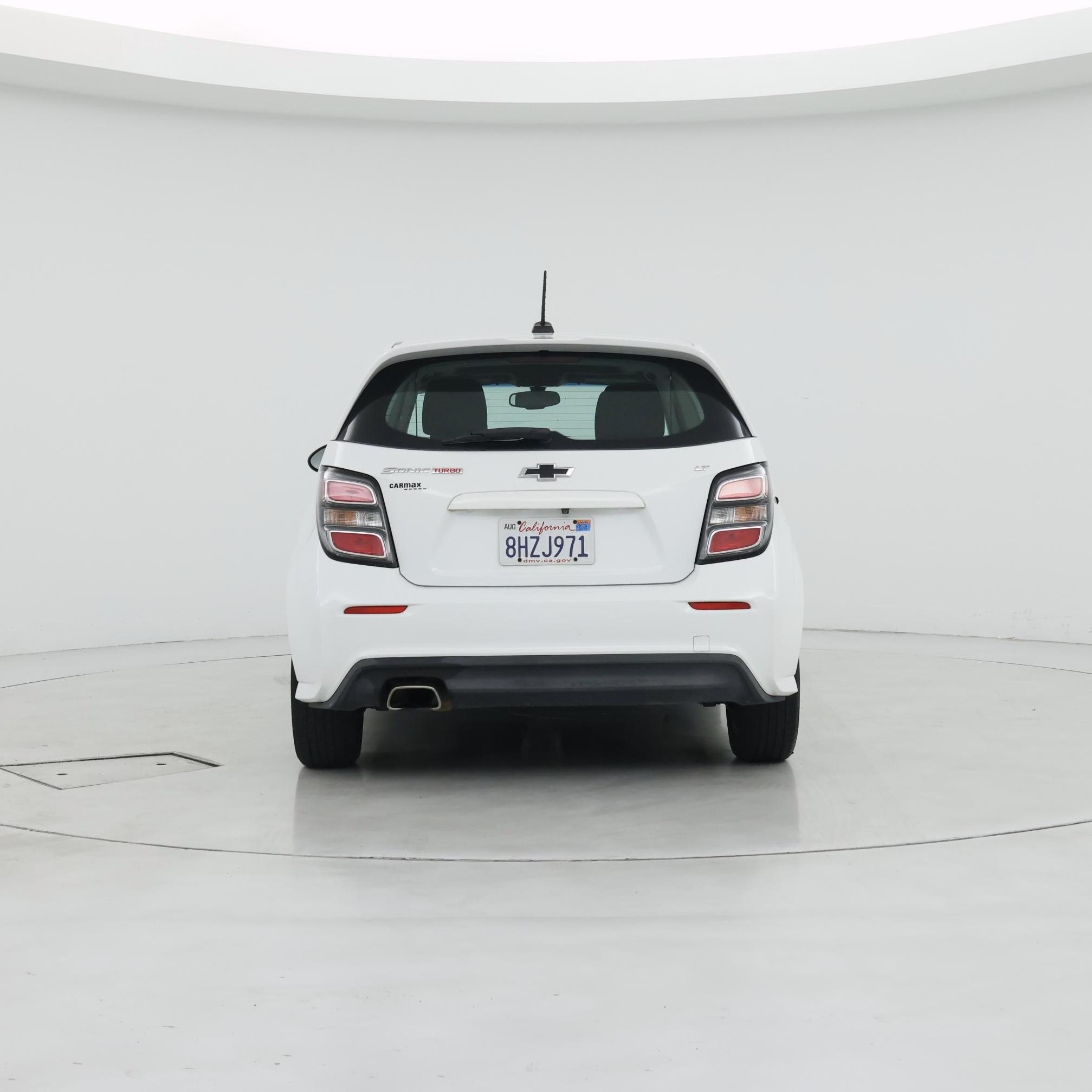 Thumbnail: 2017 Chevrolet Sonic - 6