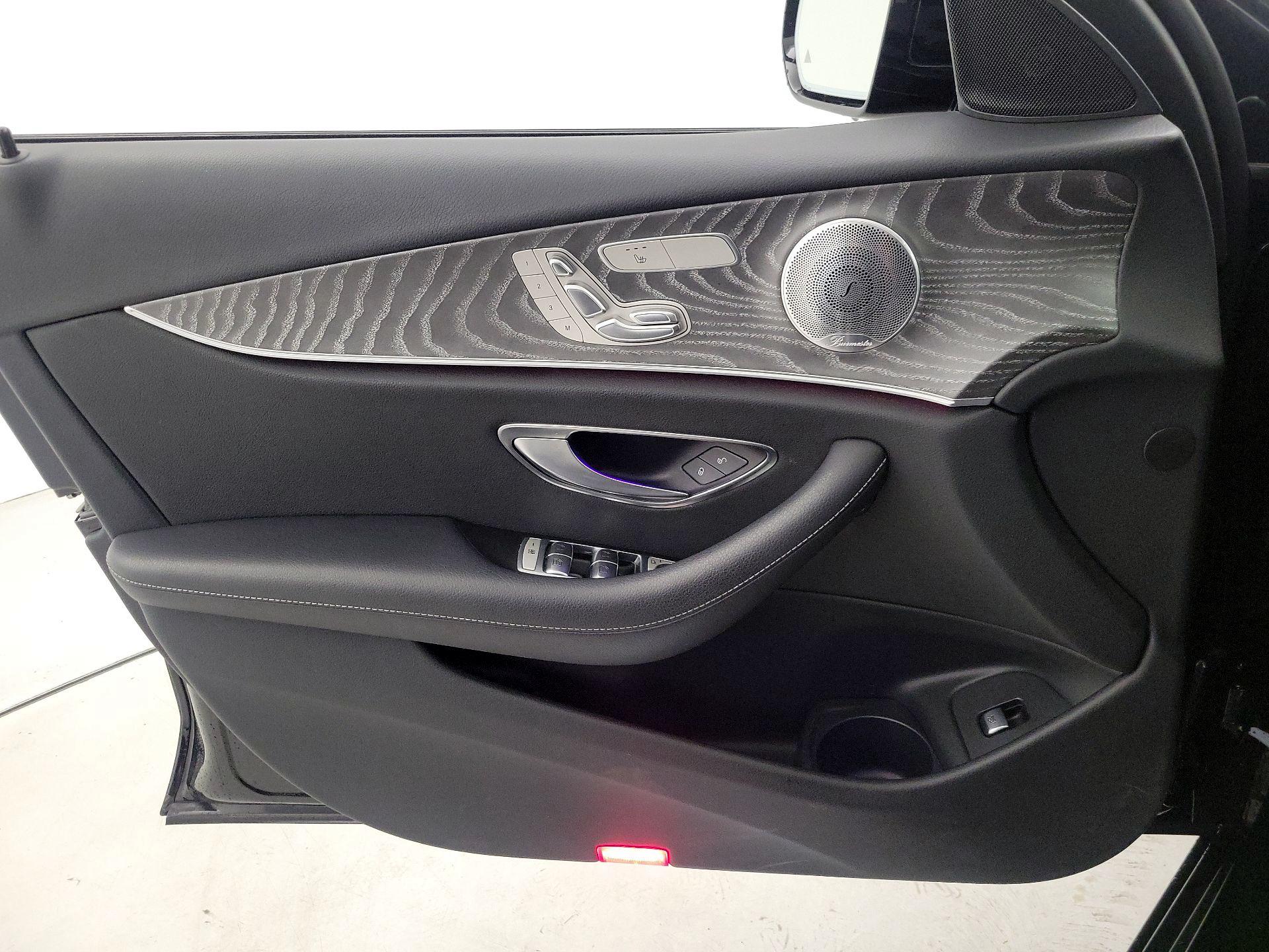 Thumbnail: 2021 Mercedes-Benz E-Class - 12