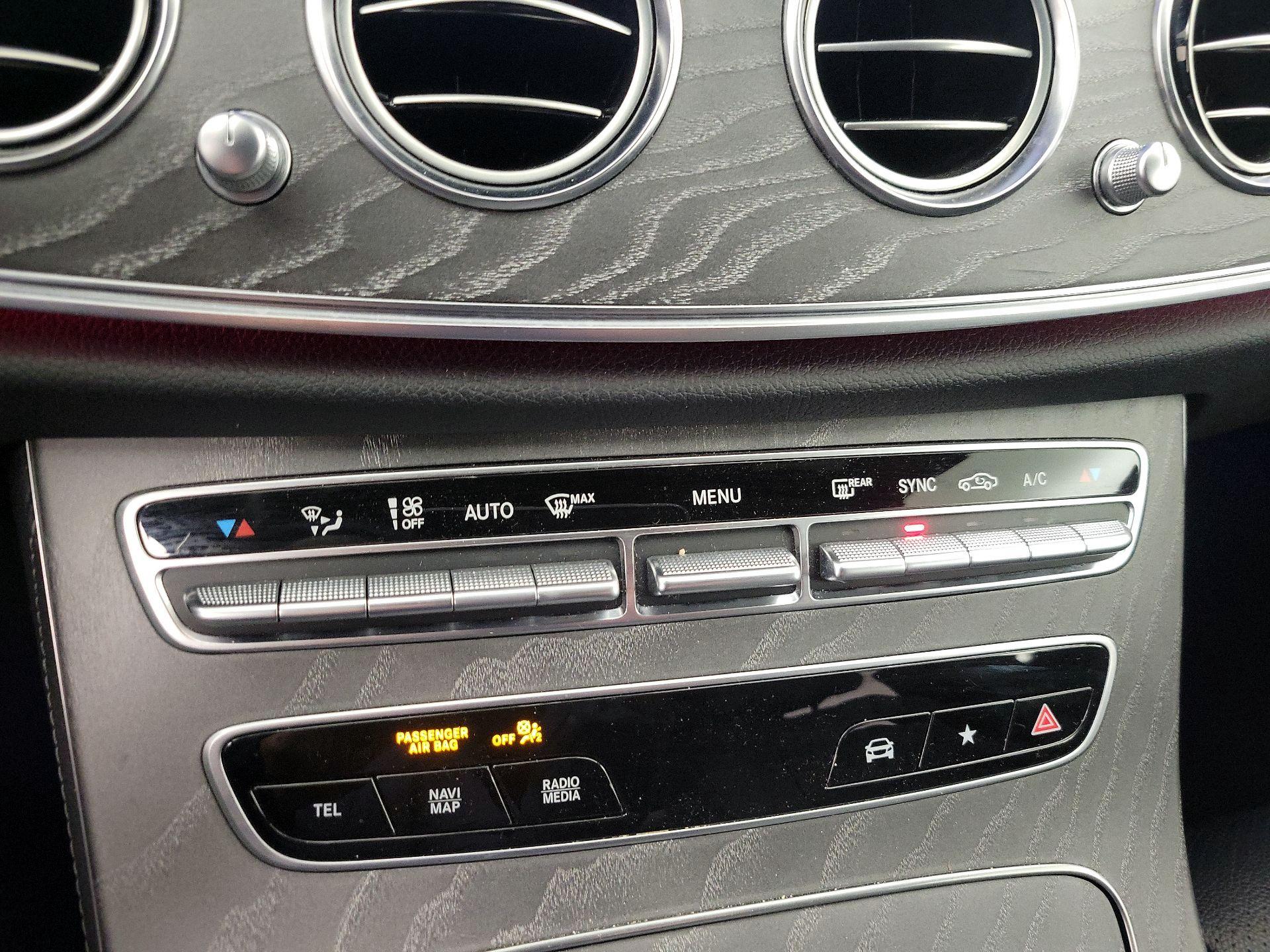 Thumbnail: 2021 Mercedes-Benz E-Class - 16