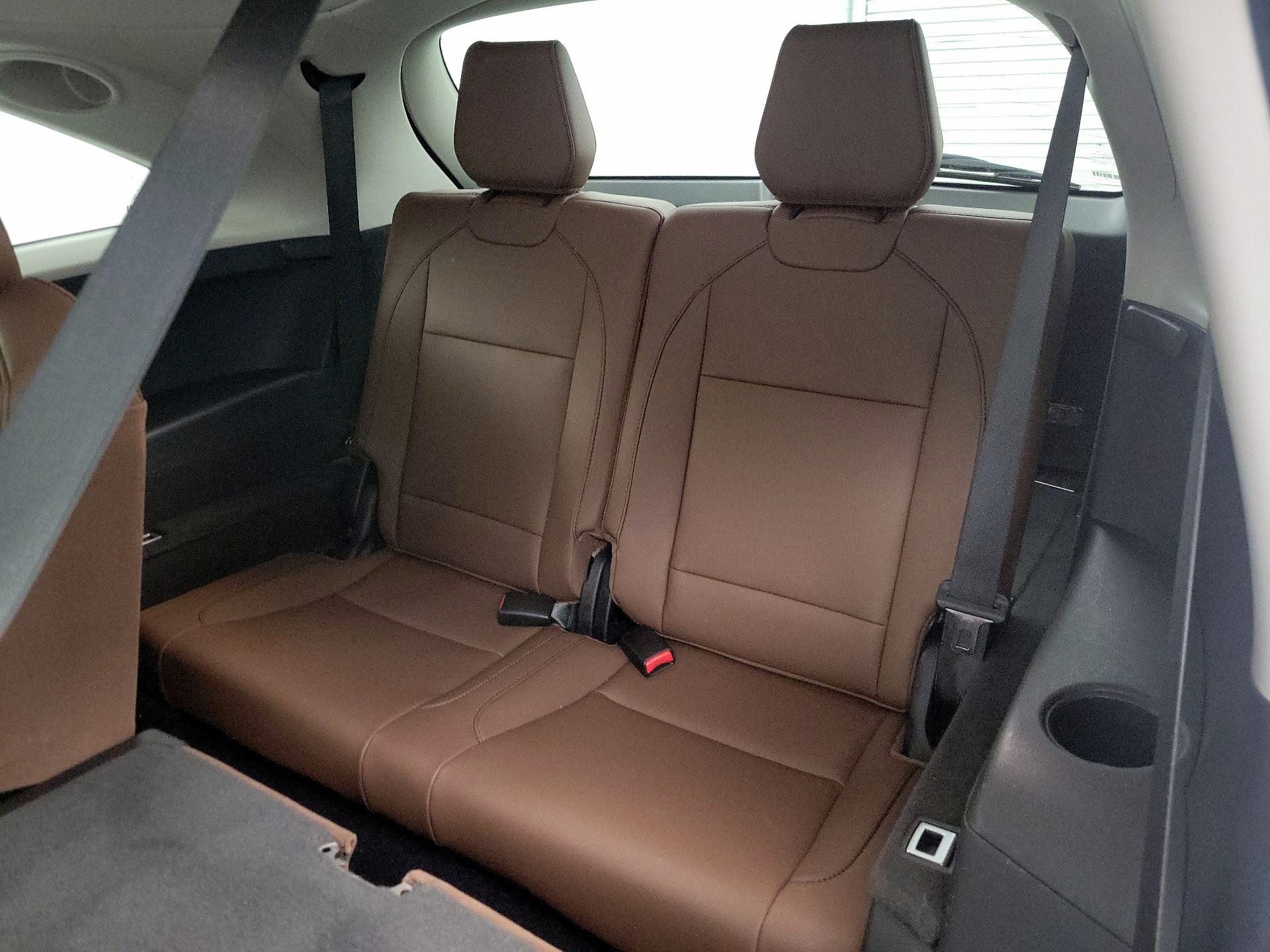 Thumbnail: 2020 Acura MDX - 20