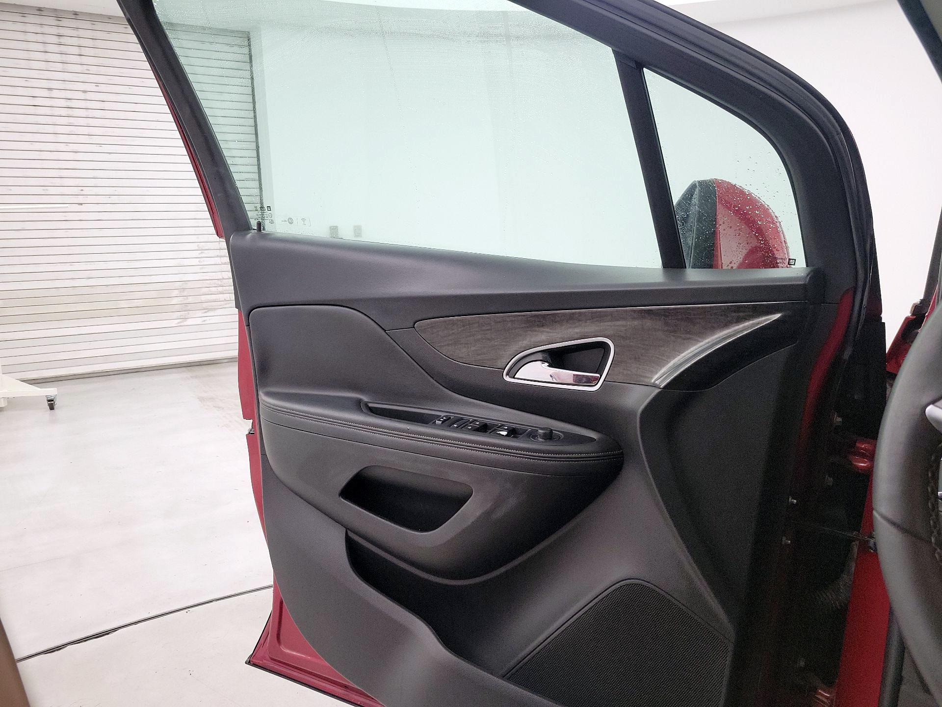 Thumbnail: 2016 Buick Encore - 12