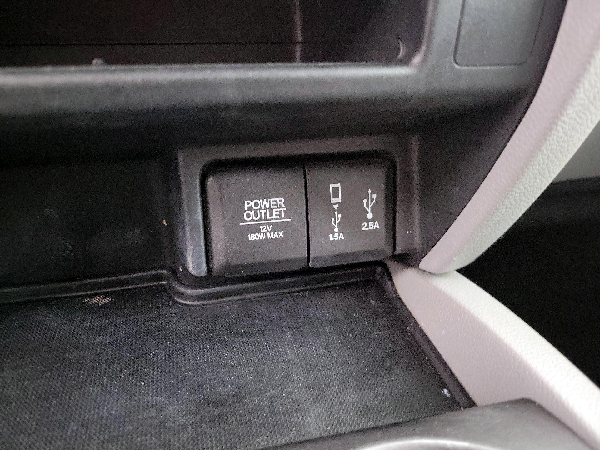 Thumbnail: 2017 Honda Pilot - 18