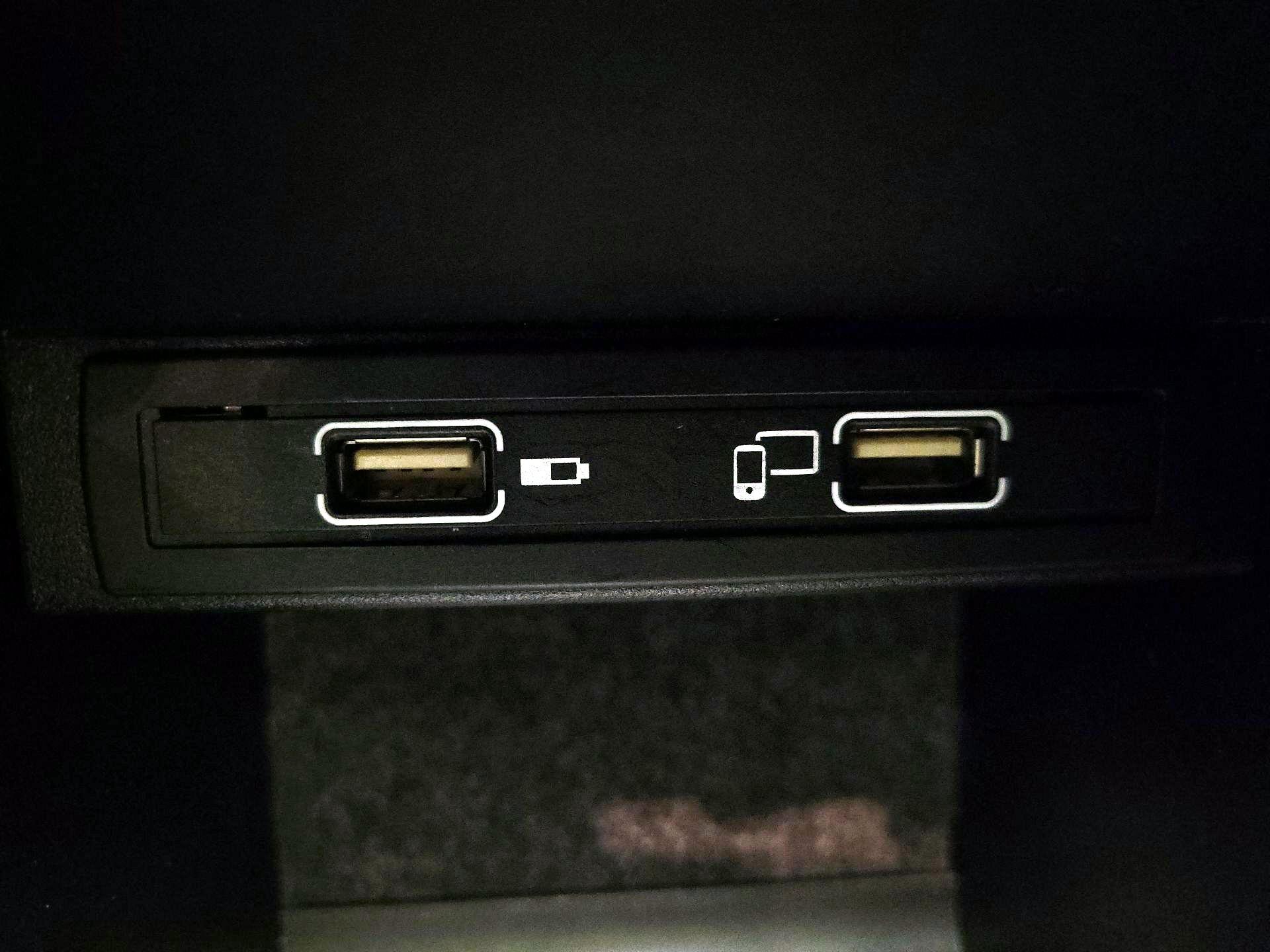 Thumbnail: 2017 Mercedes-Benz GLA - 18