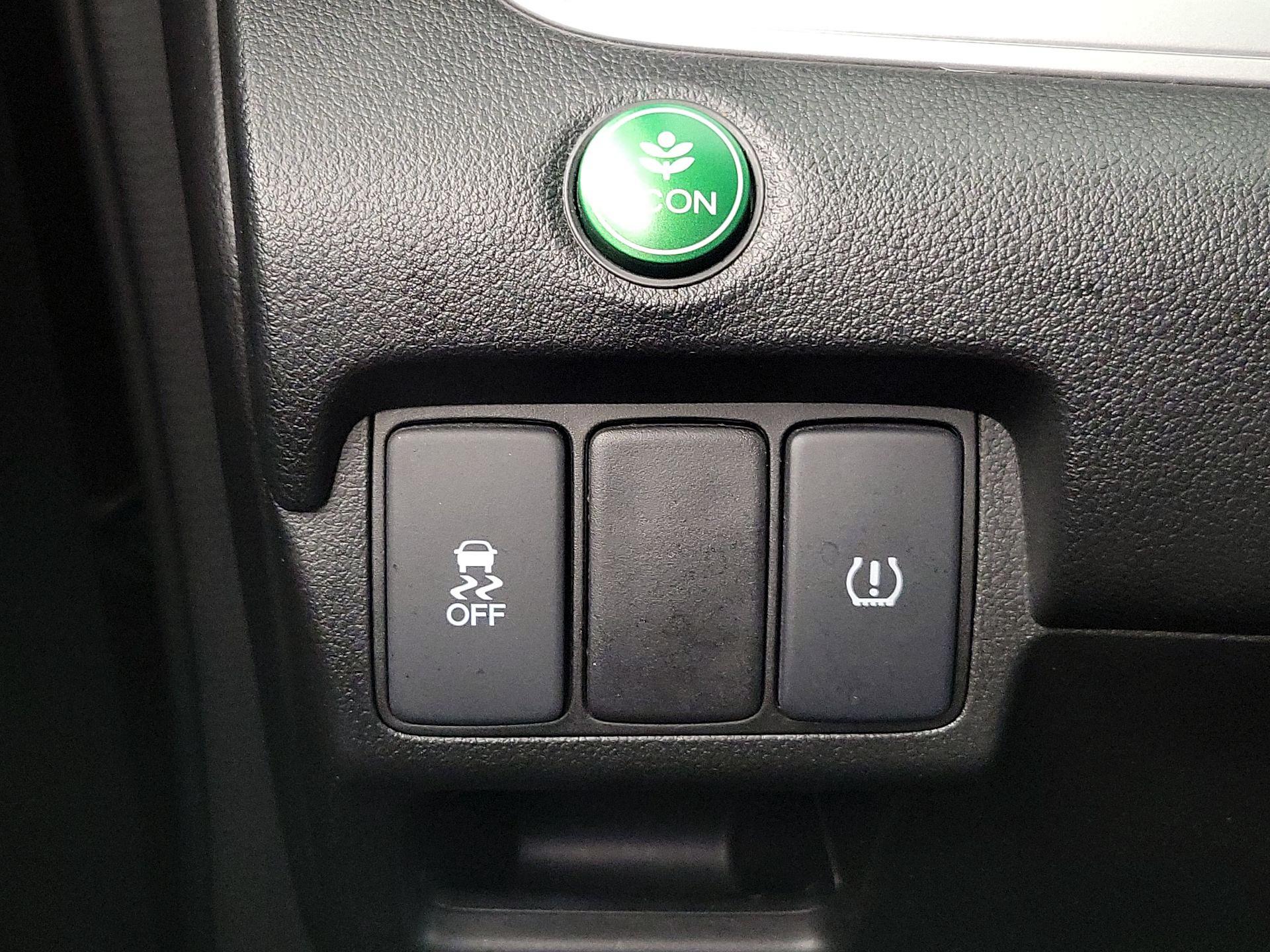 Thumbnail: 2015 Honda CR-V - 13