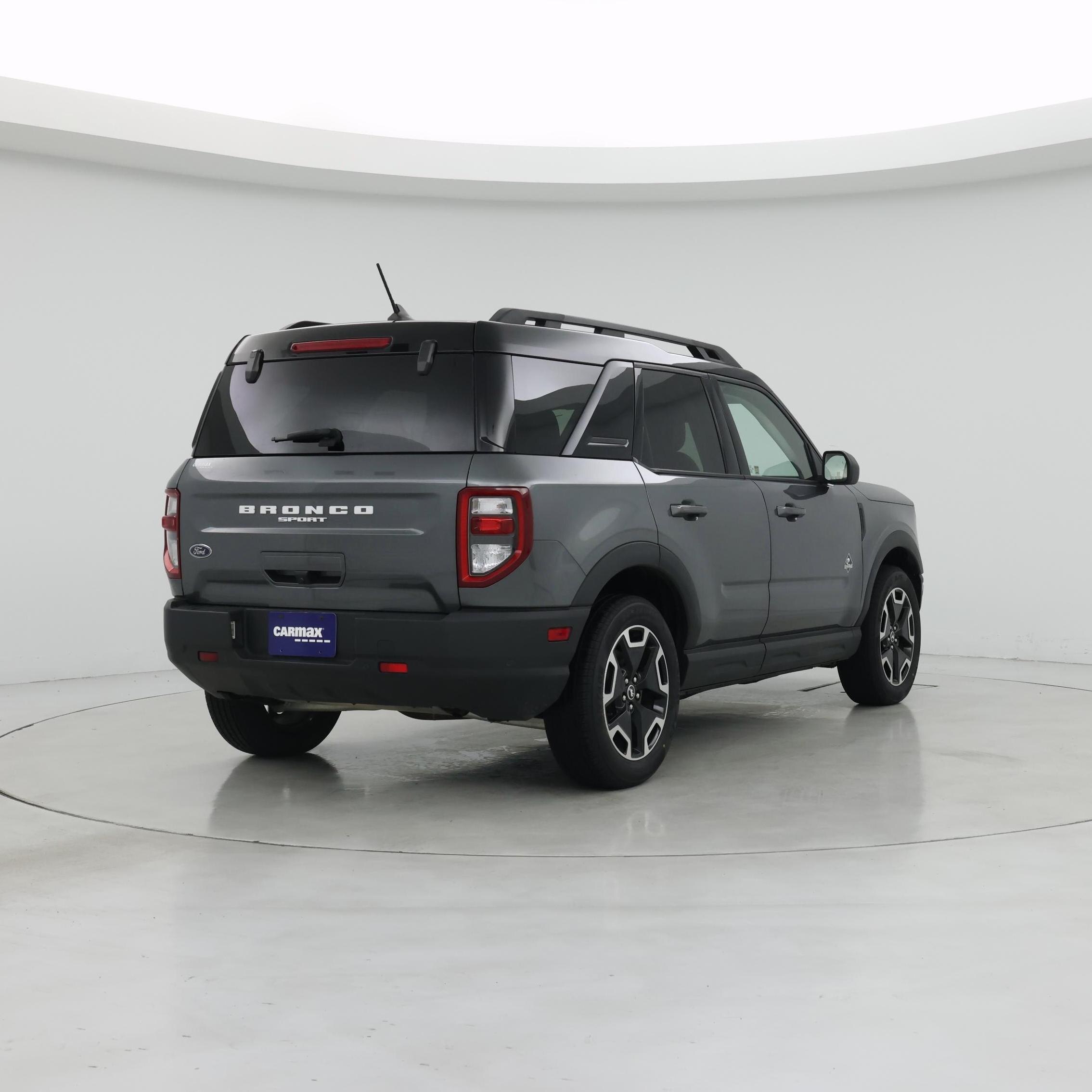 Thumbnail: 2022 Ford Bronco Sport - 8