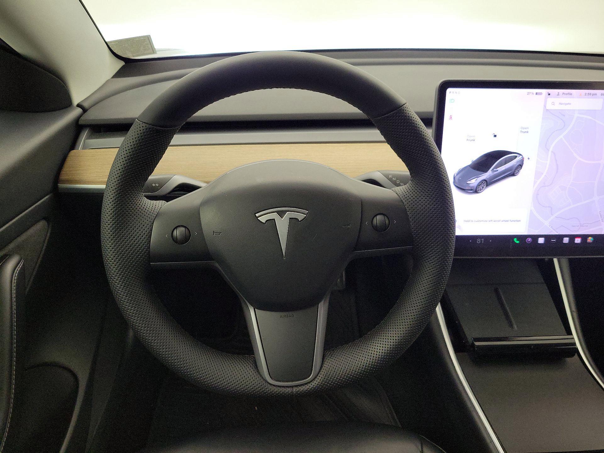 Thumbnail: 2020 Tesla Model 3 - 10