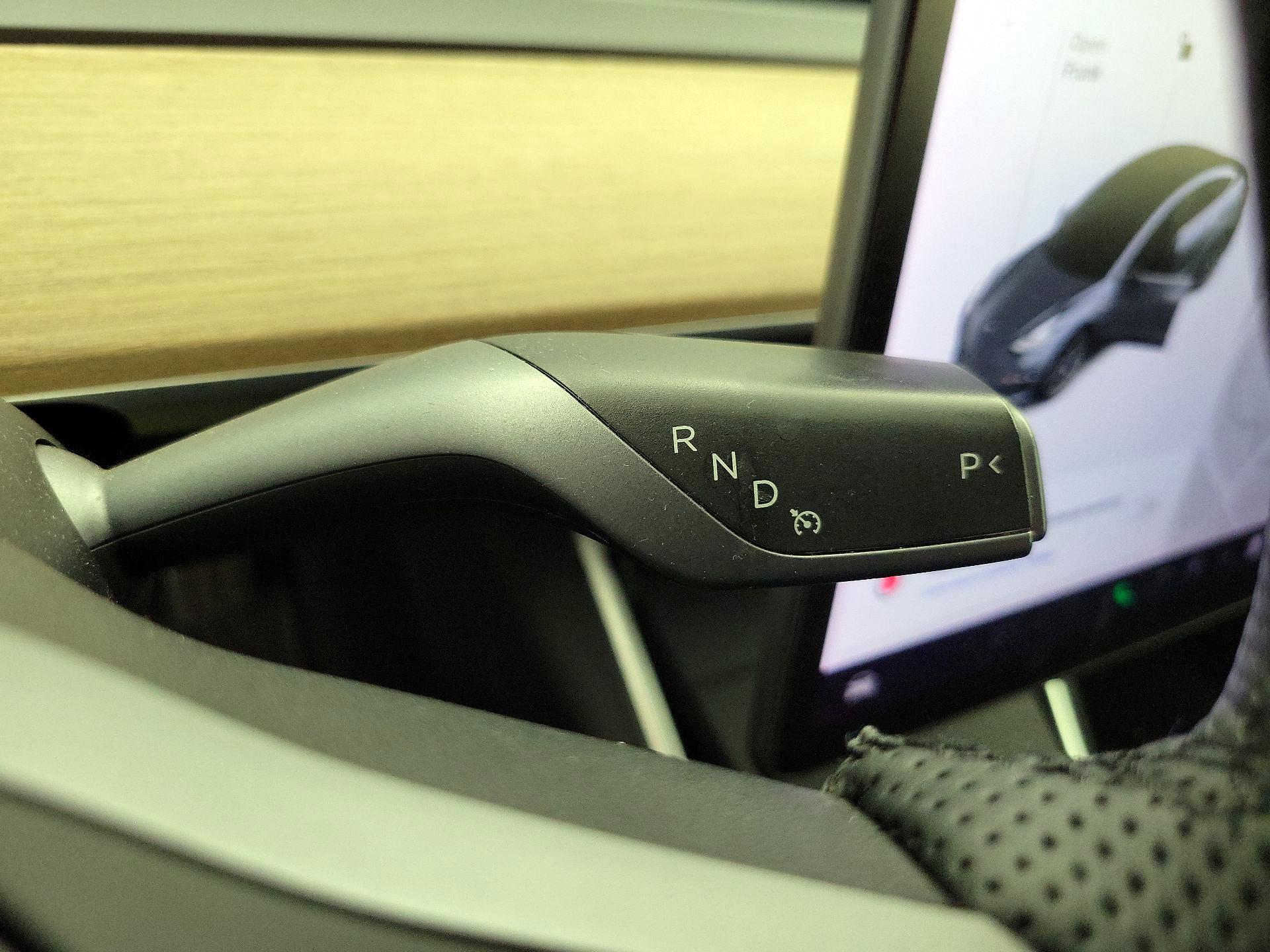 Thumbnail: 2020 Tesla Model 3 - 17