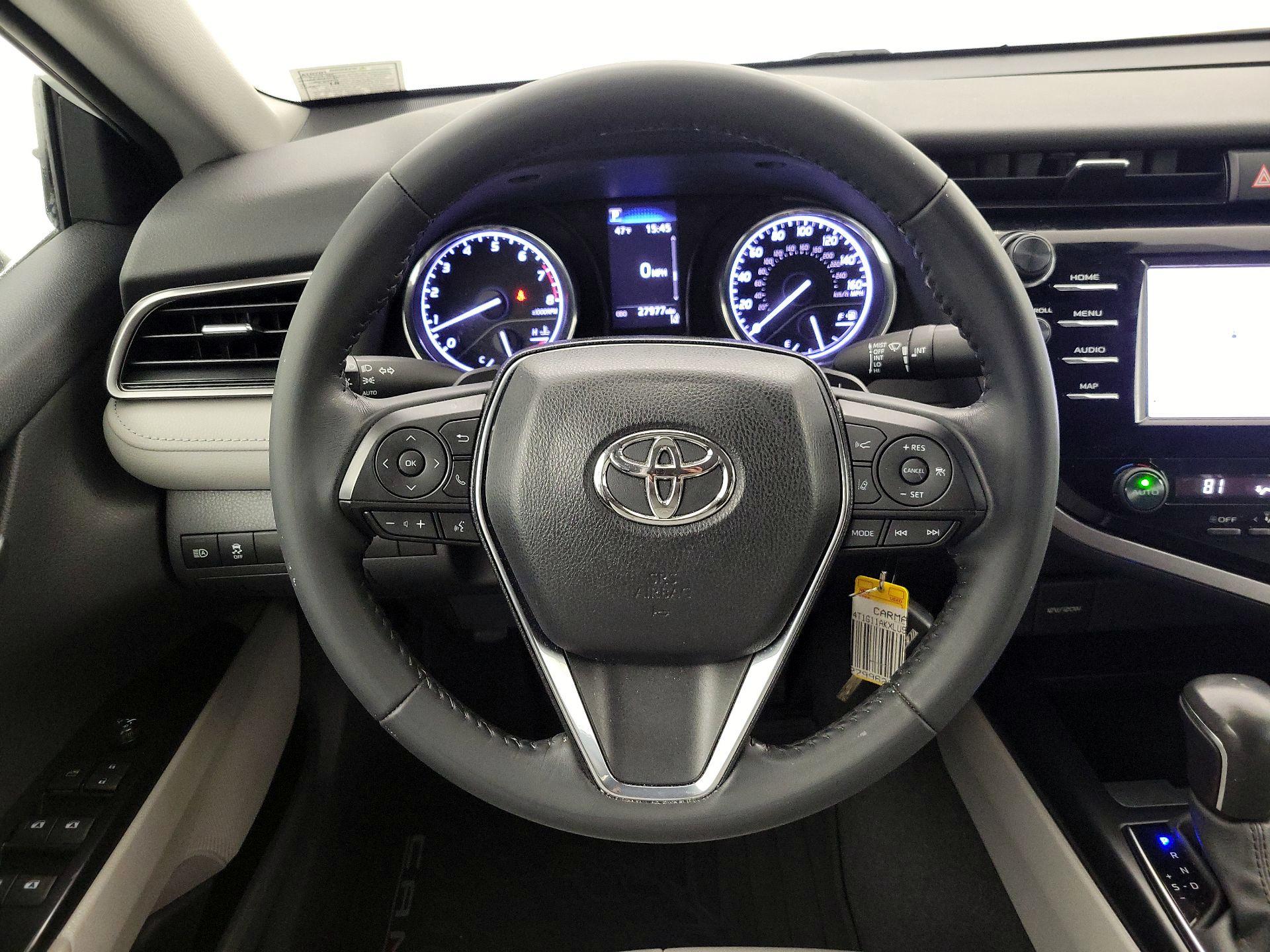 Thumbnail: 2020 Toyota Camry - 10