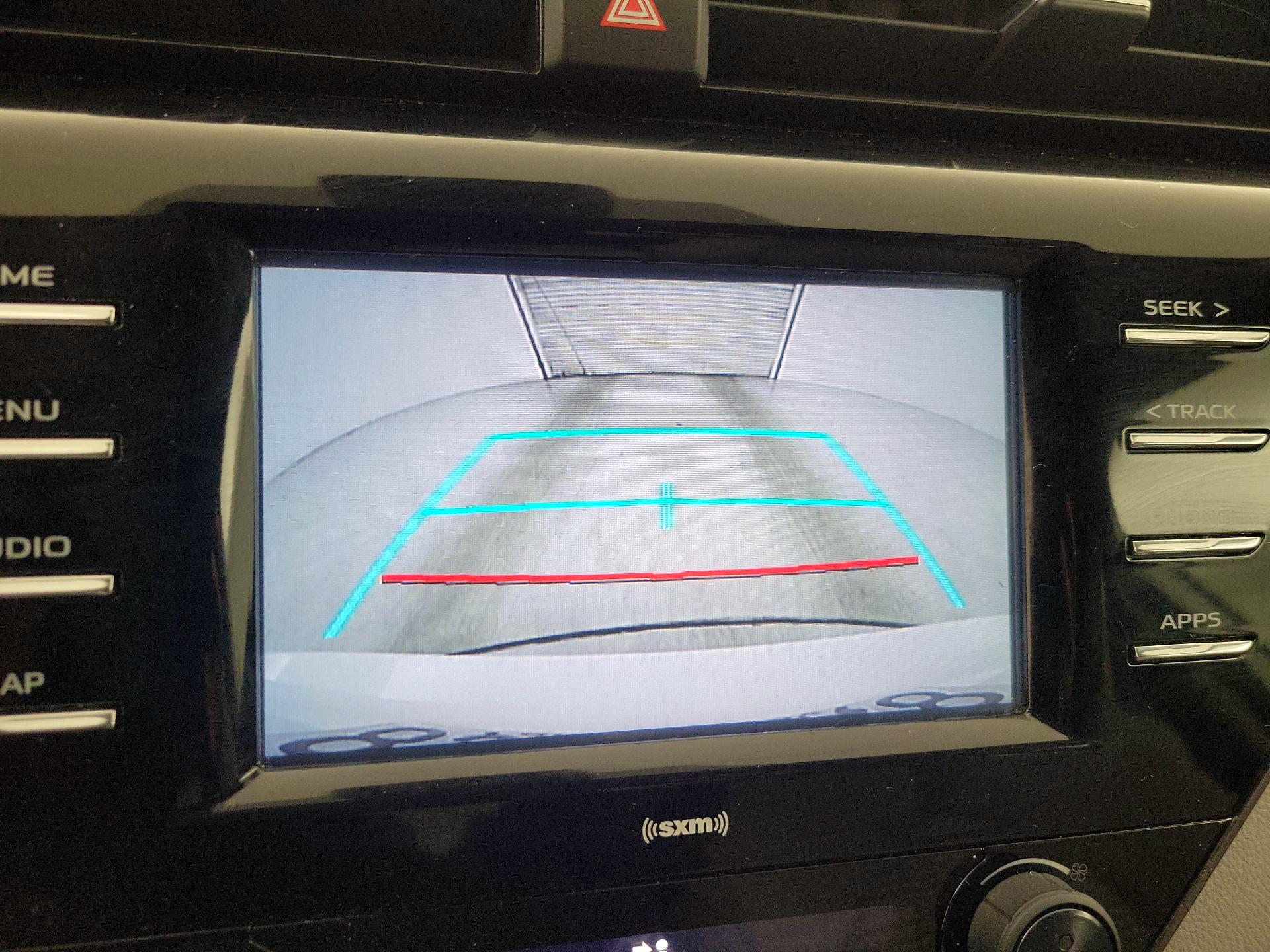 Thumbnail: 2020 Toyota Camry - 14