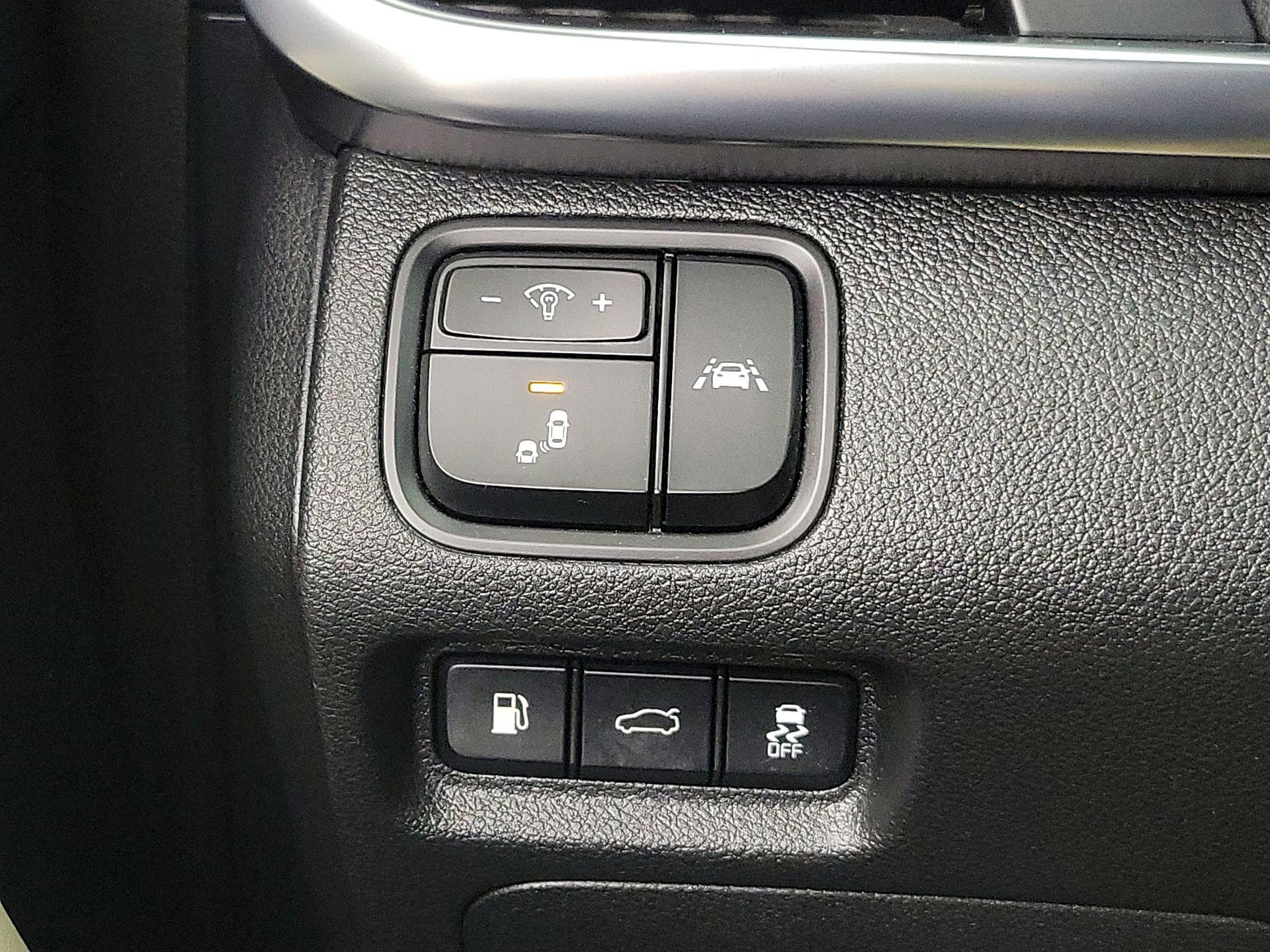 Thumbnail: 2017 Kia Optima - 13