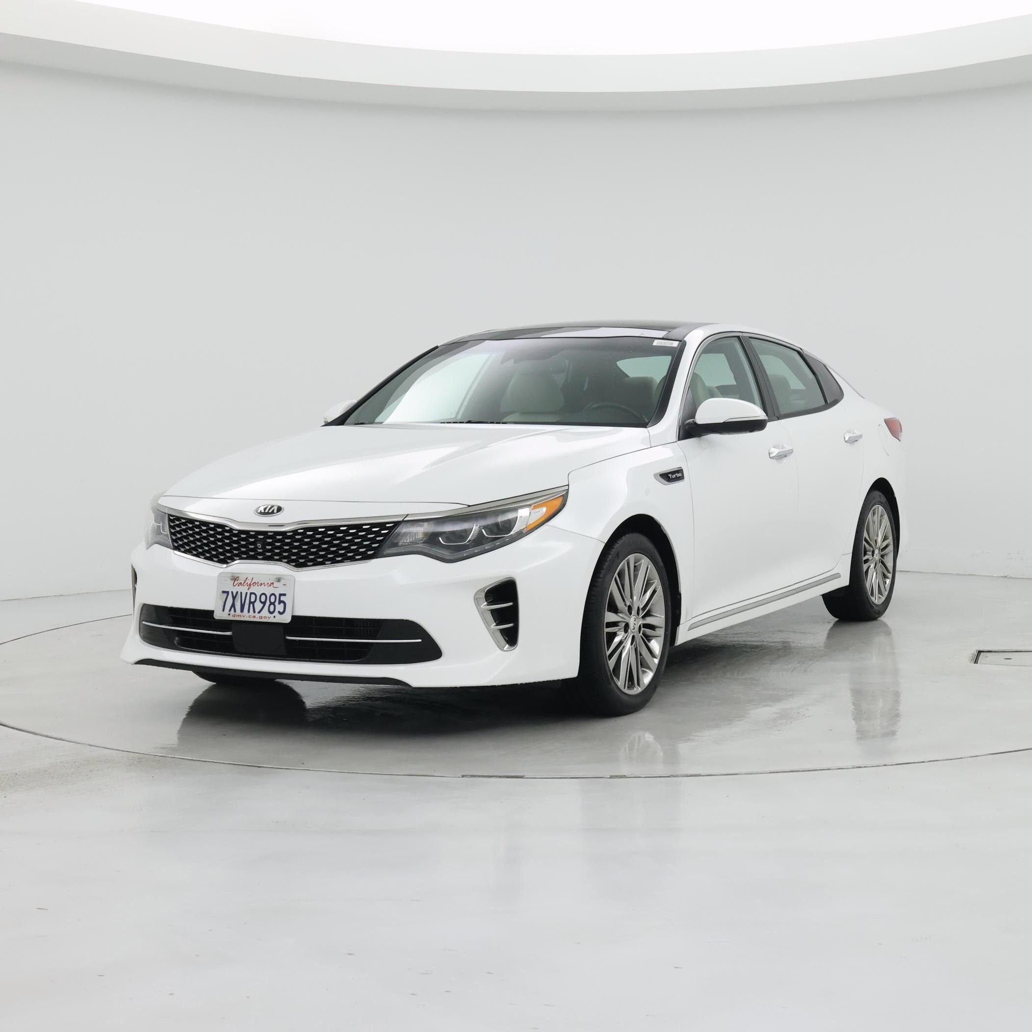 Thumbnail: 2017 Kia Optima - 4