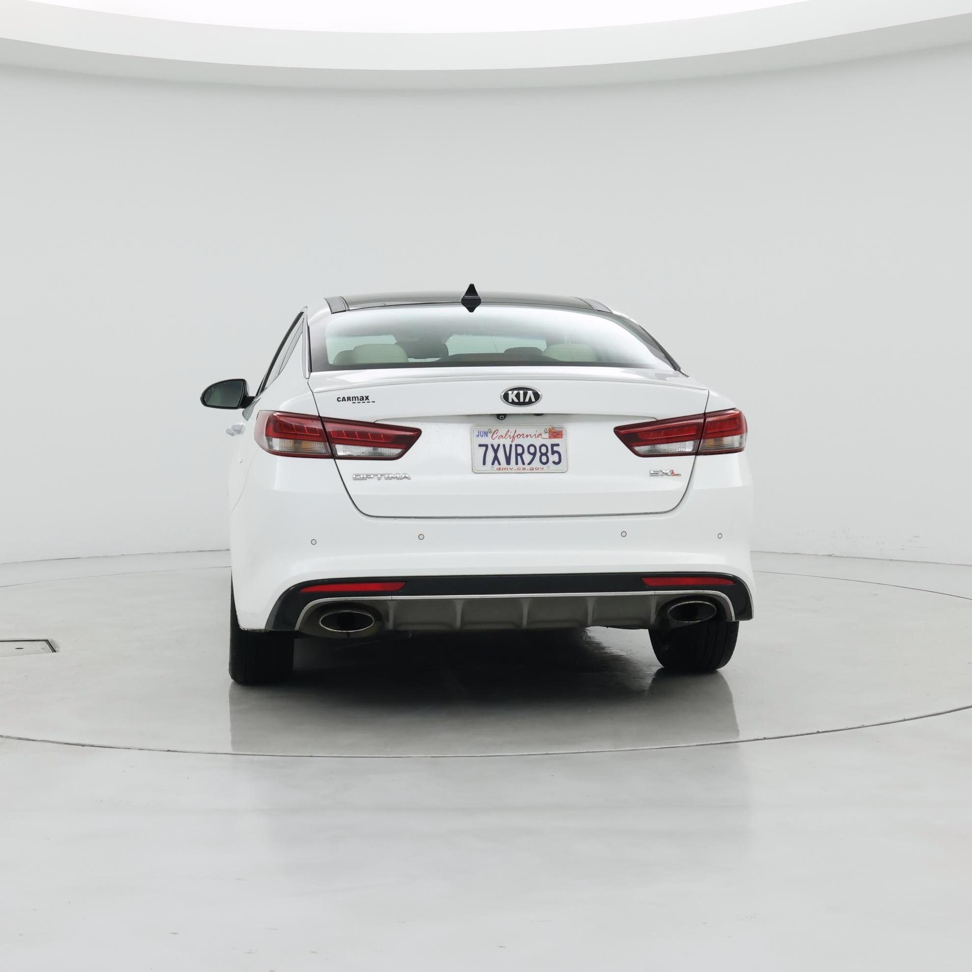 Thumbnail: 2017 Kia Optima - 6