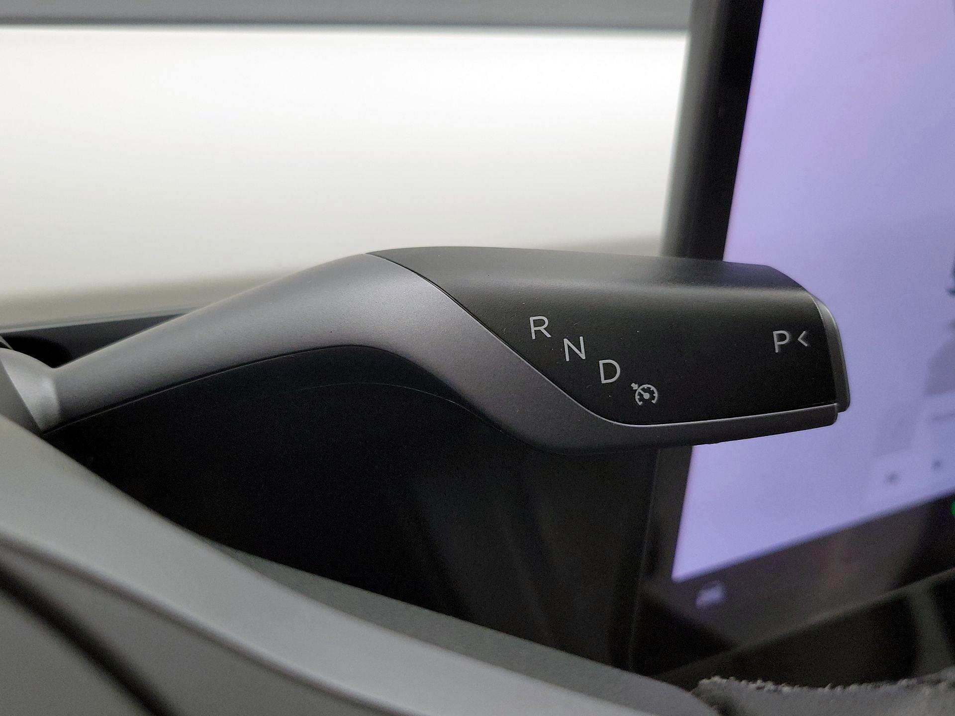 Thumbnail: 2023 Tesla Model 3 - 16