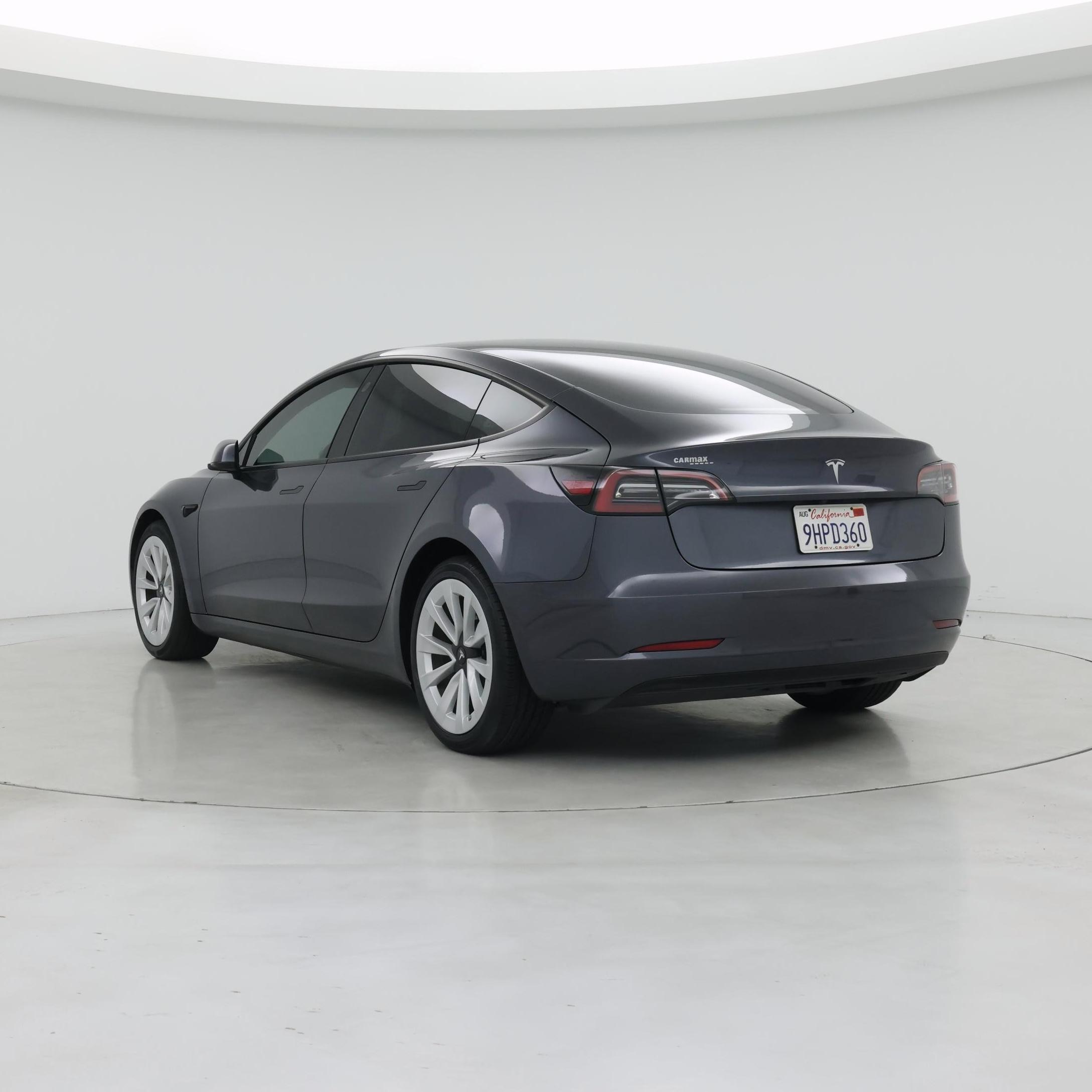 Thumbnail: 2023 Tesla Model 3 - 2
