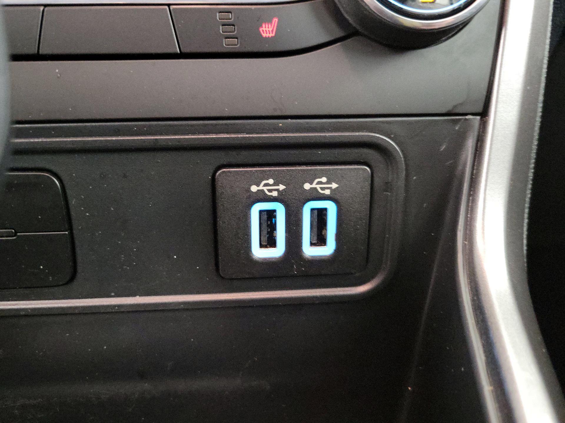 Thumbnail: 2021 Ford EcoSport - 18