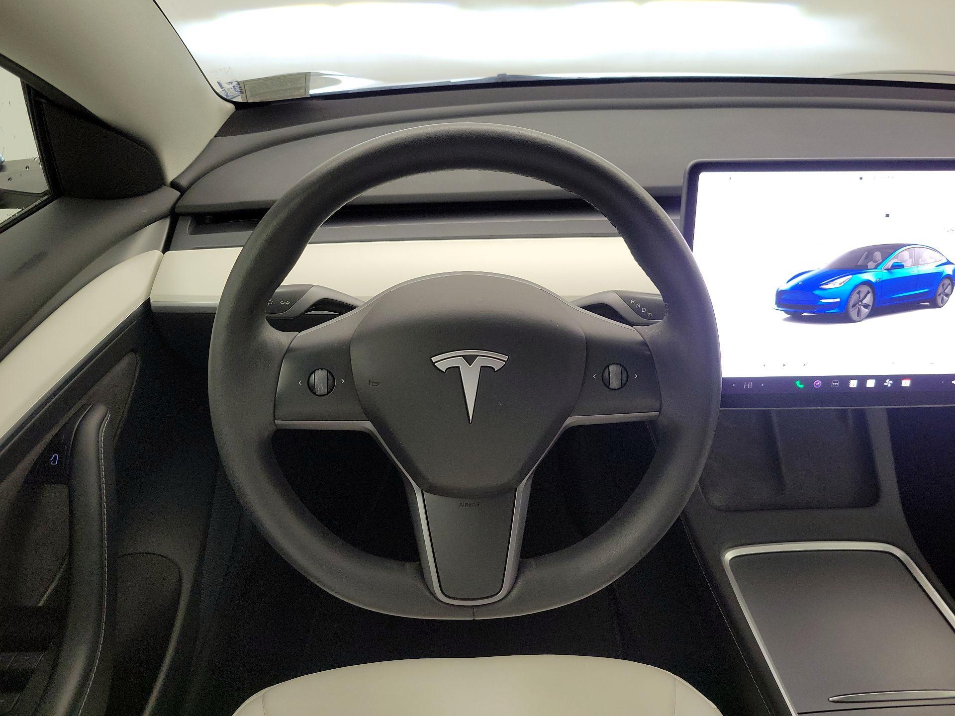 Thumbnail: 2022 Tesla Model 3 - 10