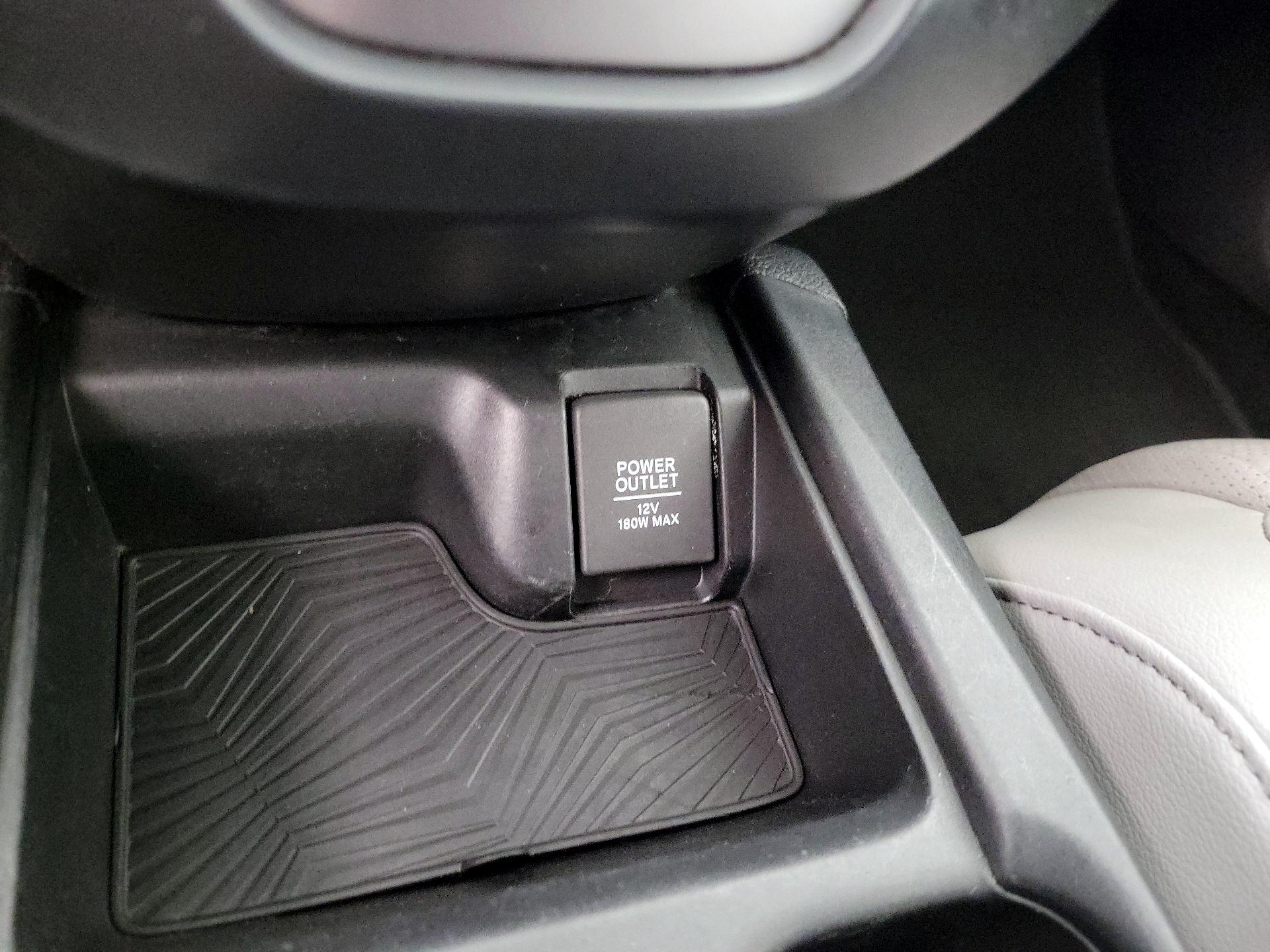 Thumbnail: 2017 Honda CR-V - 18