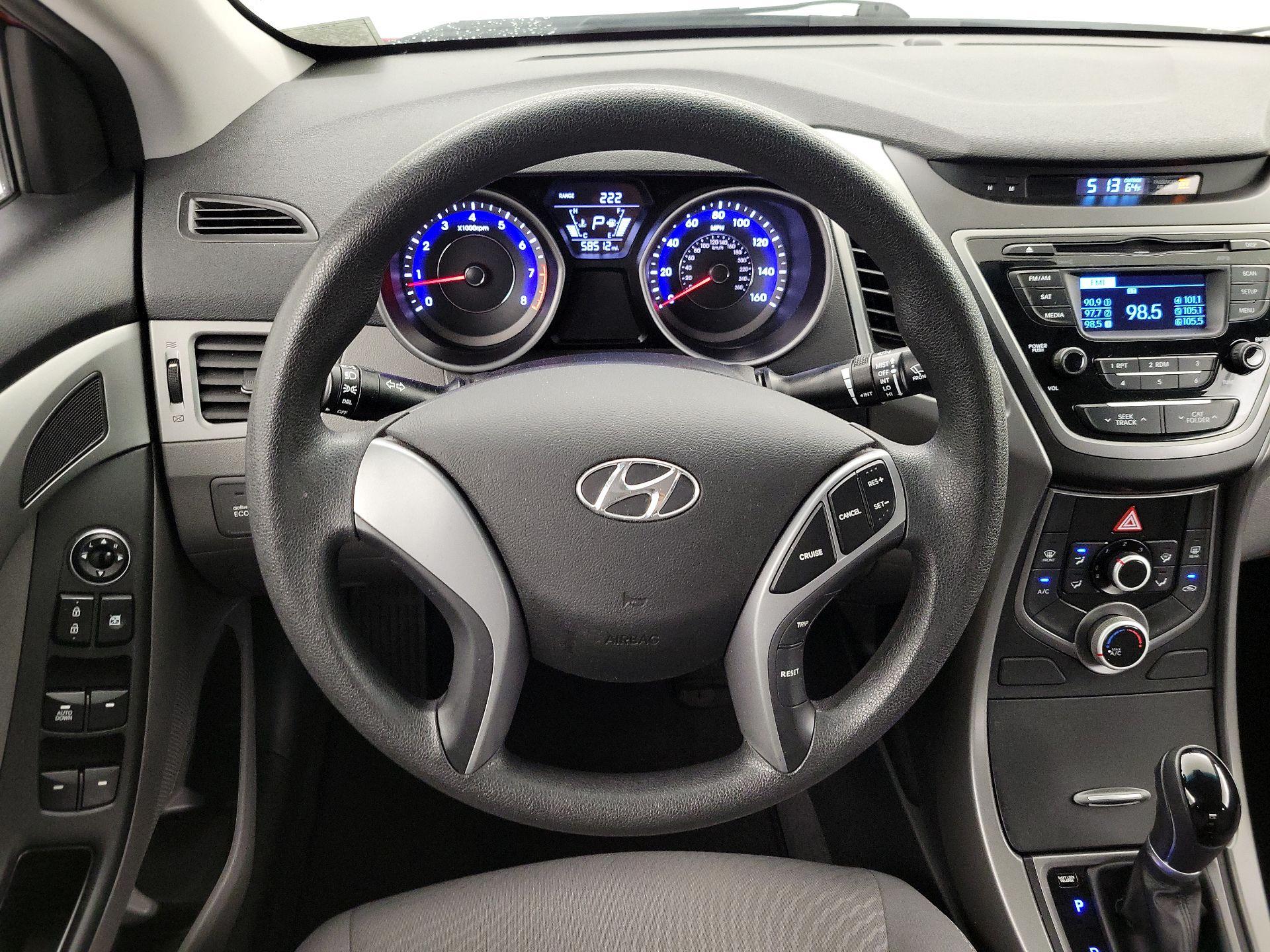 Thumbnail: 2016 Hyundai Elantra - 10
