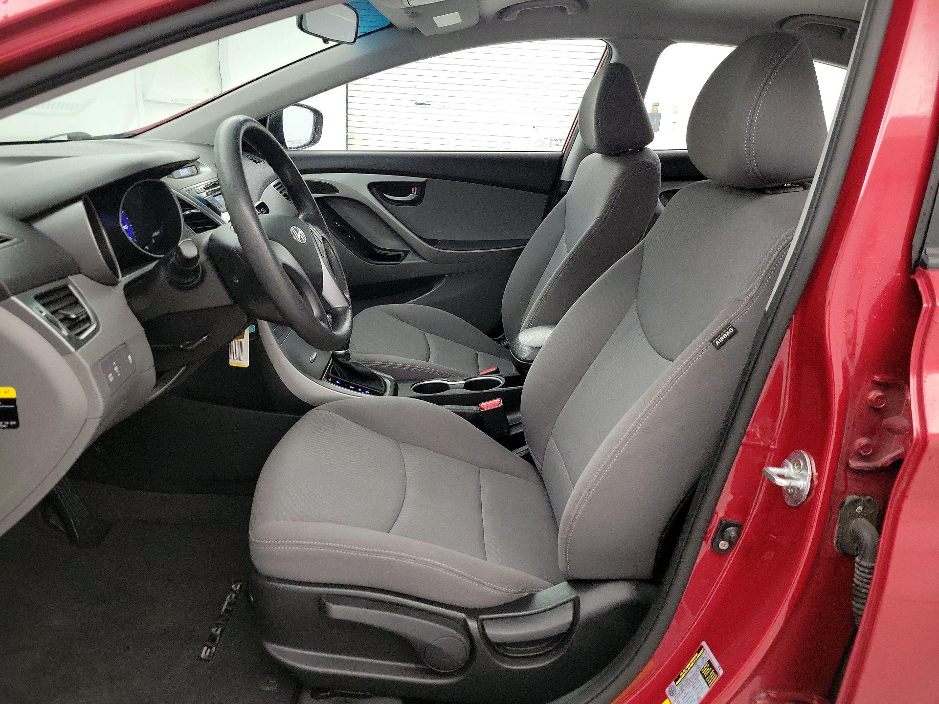 Thumbnail: 2016 Hyundai Elantra - 11