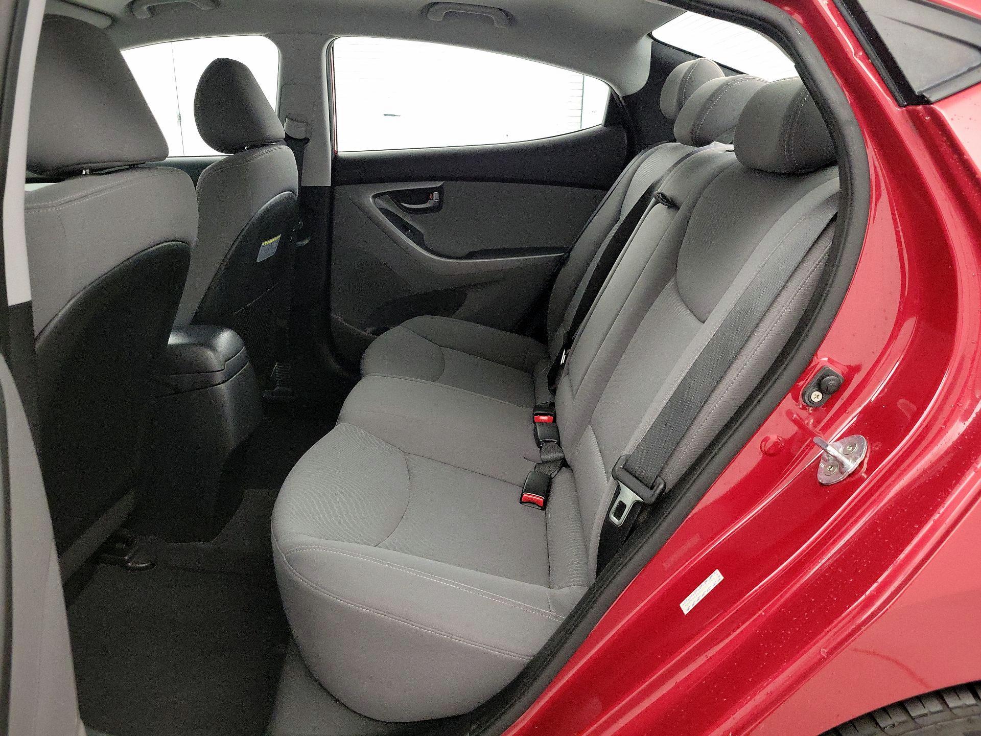 Thumbnail: 2016 Hyundai Elantra - 18