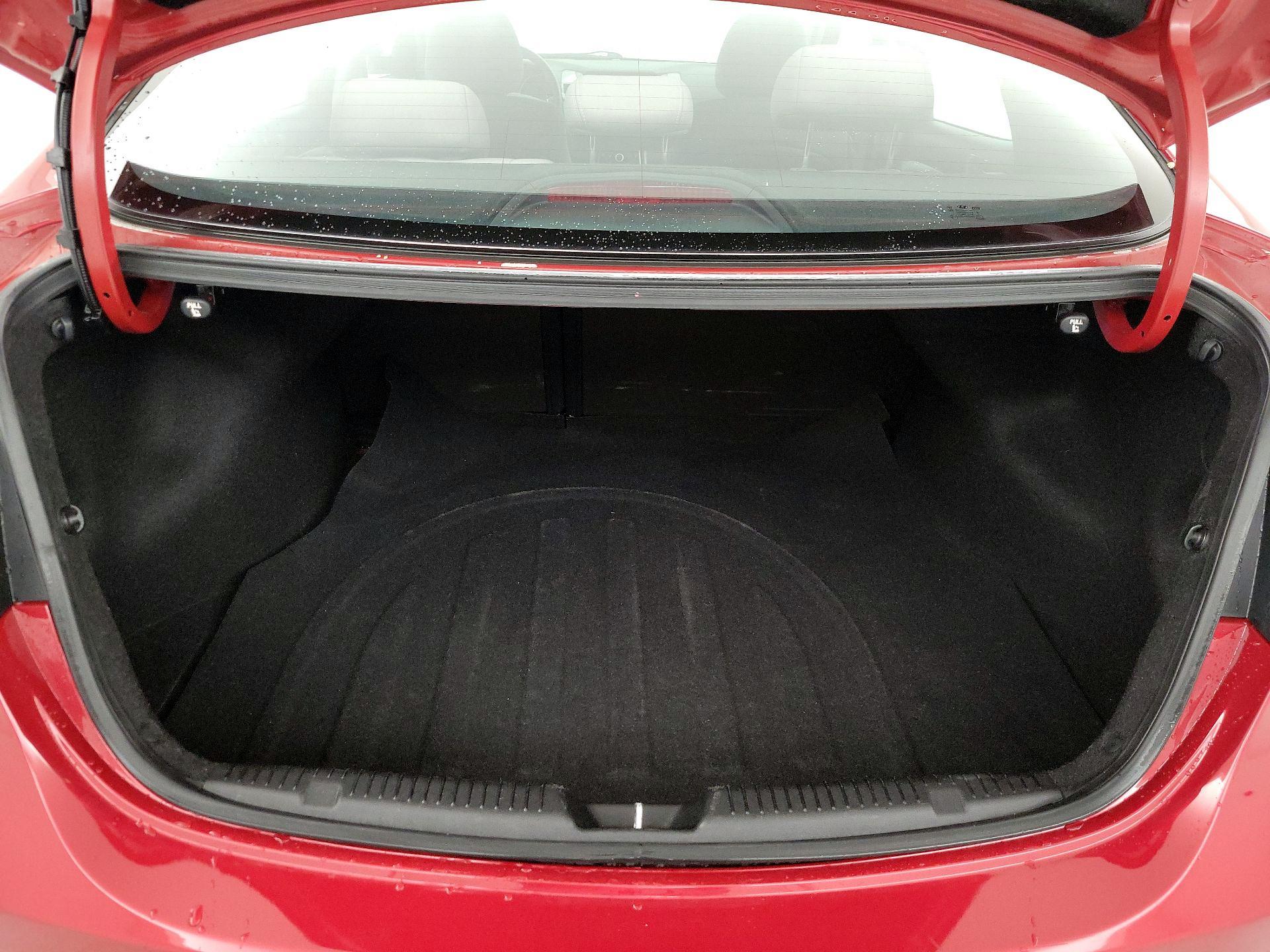 Thumbnail: 2016 Hyundai Elantra - 19