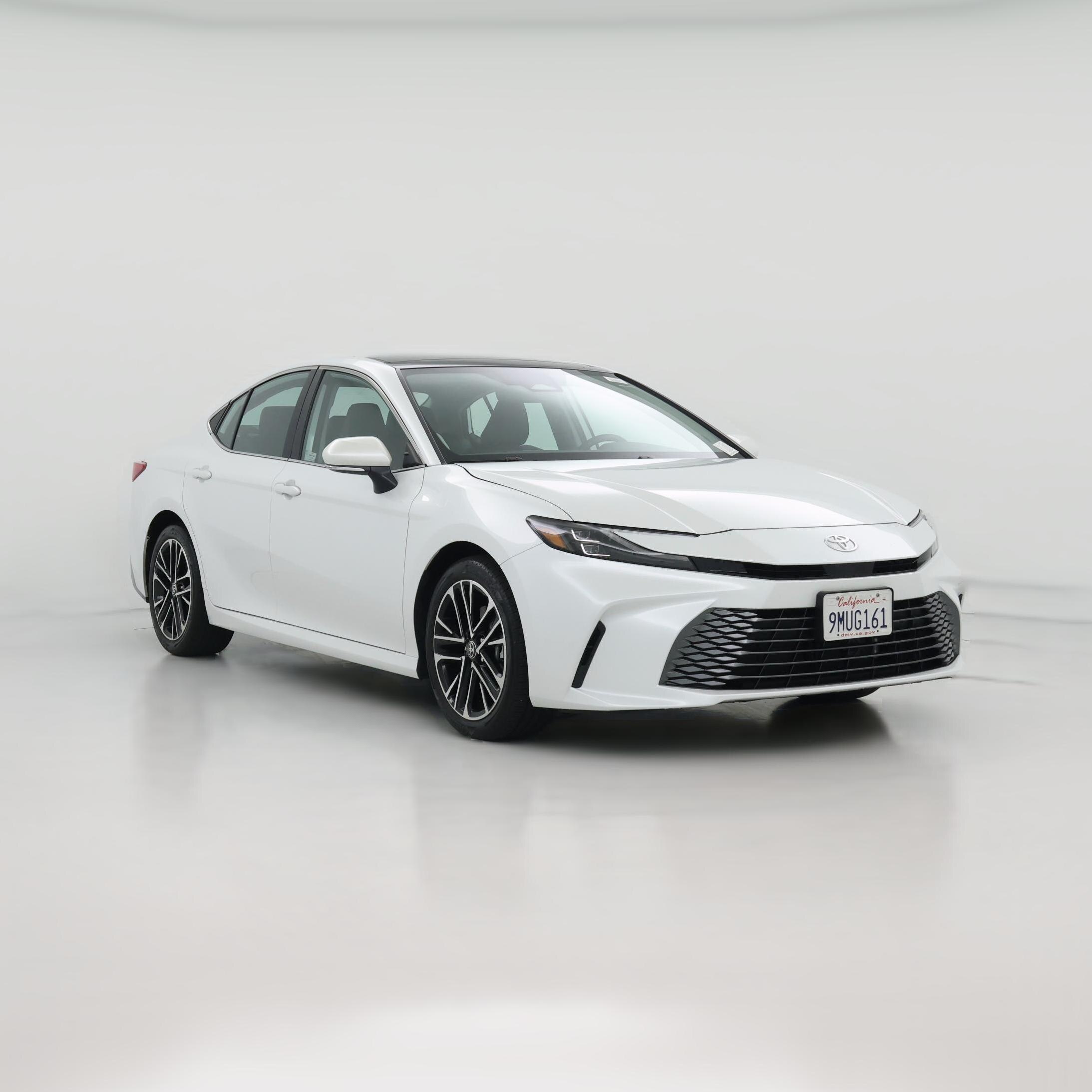 Thumbnail: 2025 Toyota Camry - 1