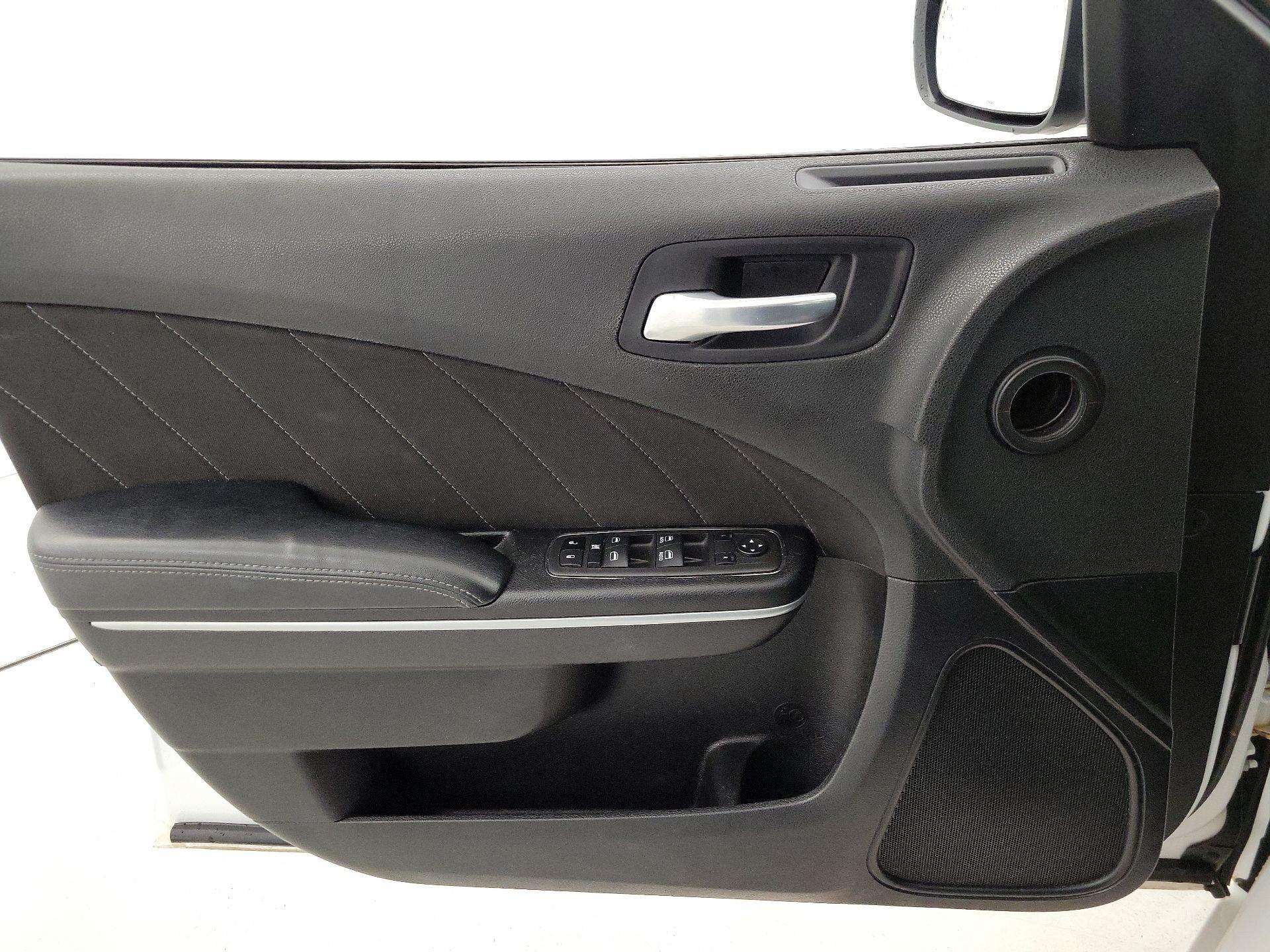 Thumbnail: 2022 Dodge Charger - 12