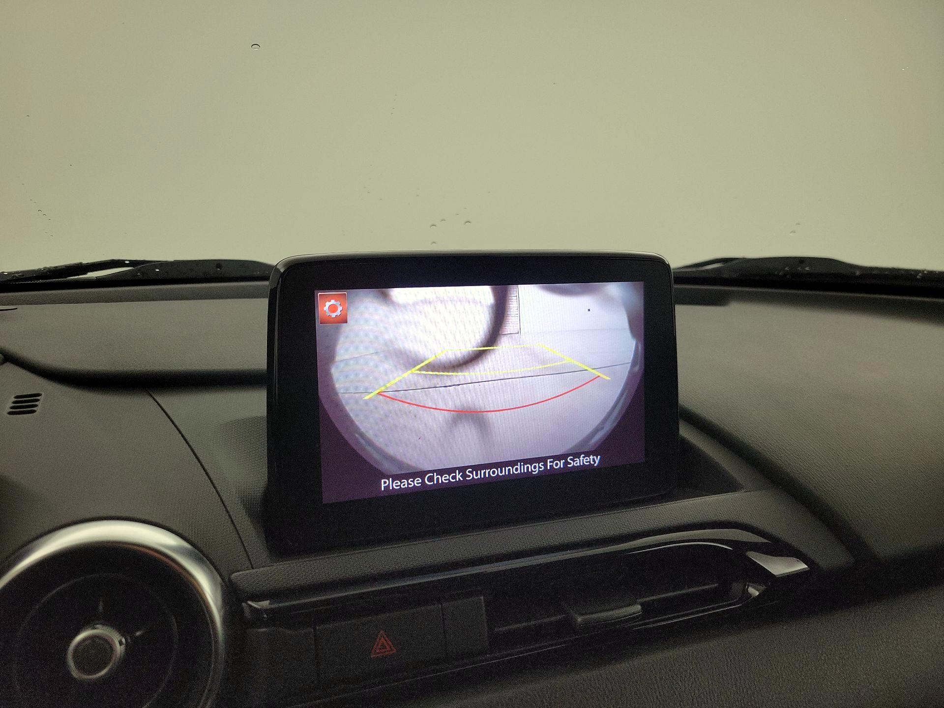 Thumbnail: 2020 Mazda MX-5 Miata - 14