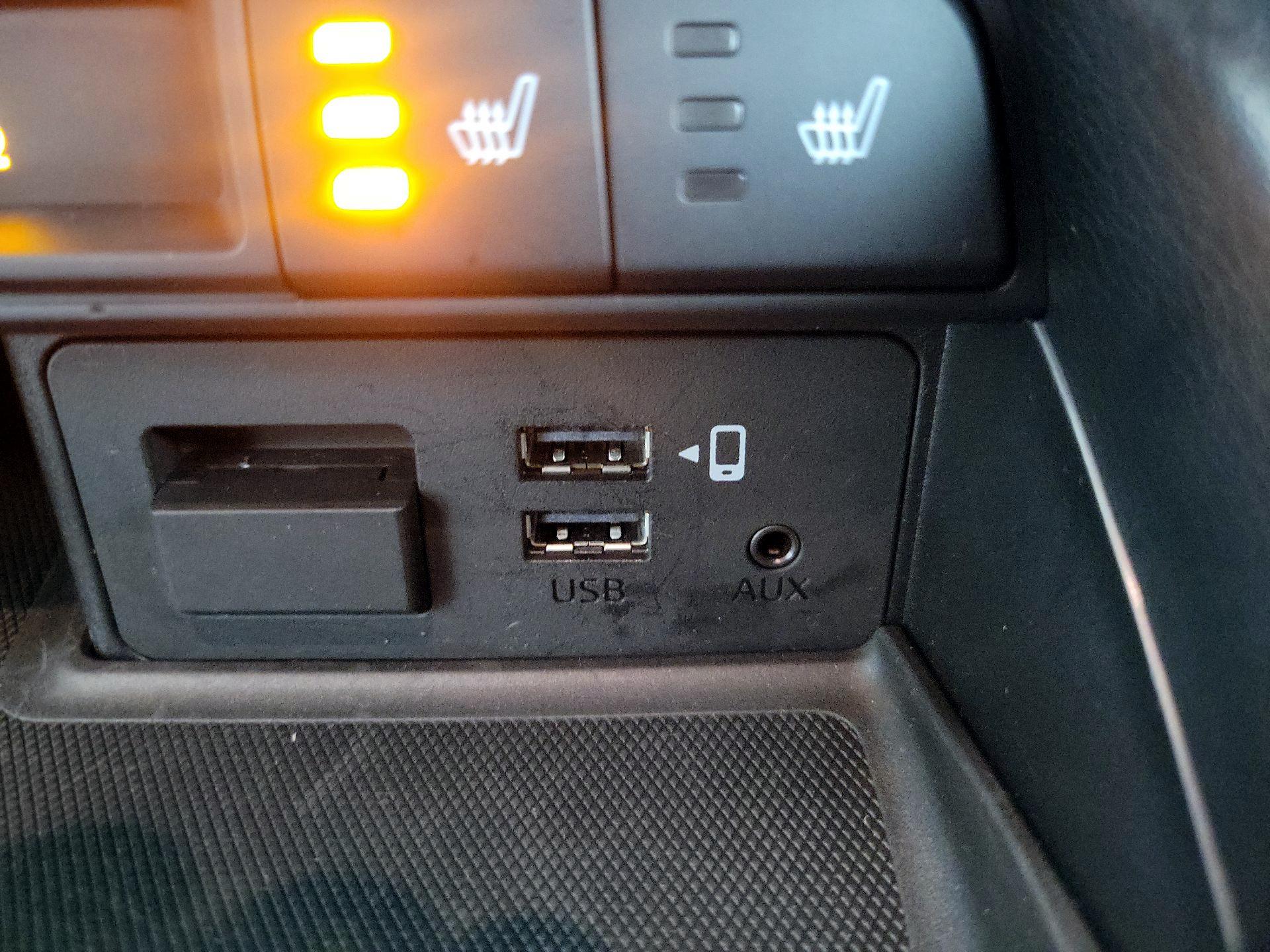 Thumbnail: 2020 Mazda MX-5 Miata - 18